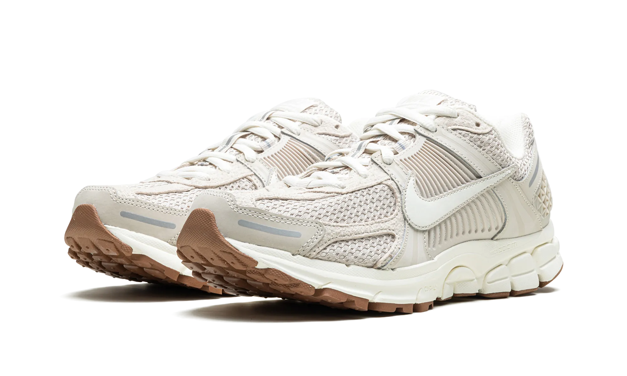 Performance Stability ZOOM VOMERO 5 WMNS "Light Orewood Brown"