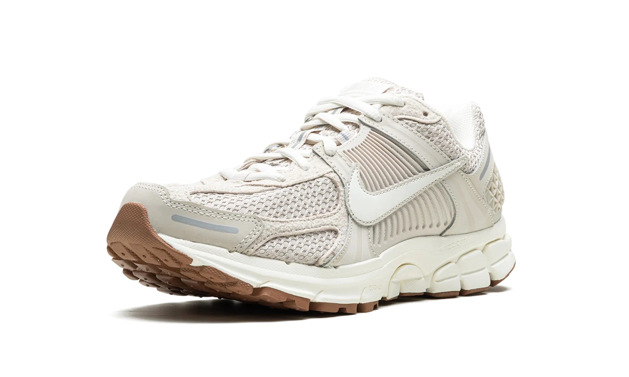 casual sneakers ZOOM VOMERO 5 WMNS "Light Orewood Brown"