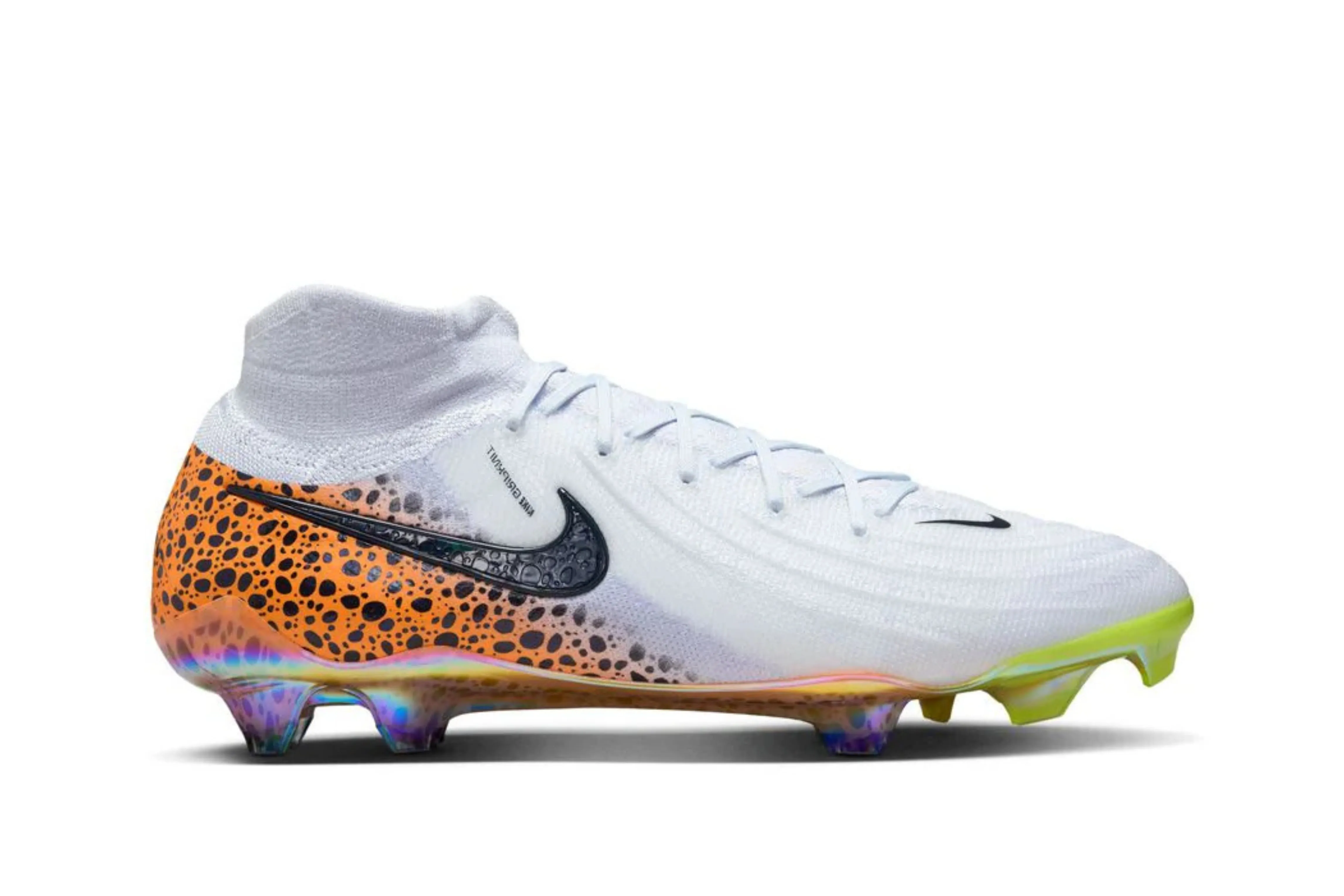 Smooth Feel Kicking Support Nike Phantom Luna II Elite FG