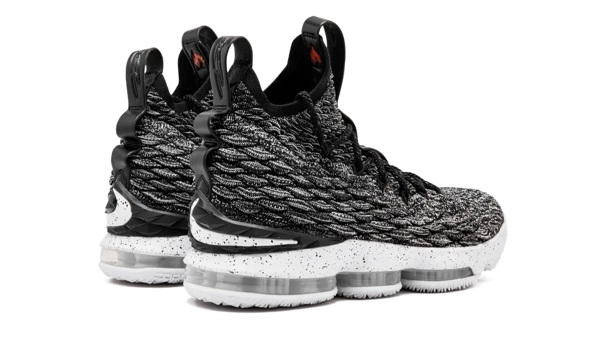 Foam Padded Tongue PUMidsole Lebron XV