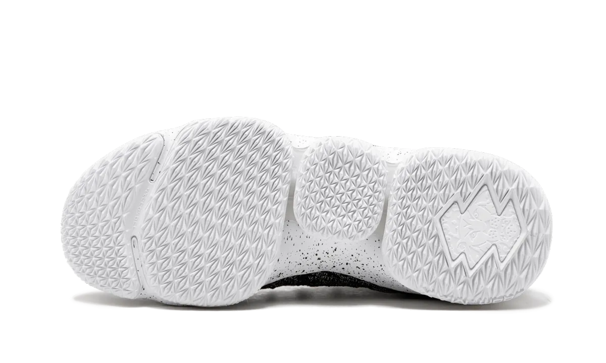 Compression Fit Collar Lebron XV
