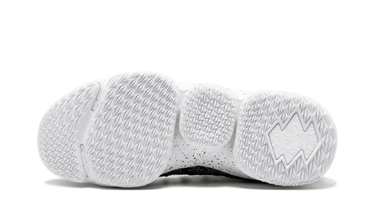 Compression Fit Collar Lebron XV