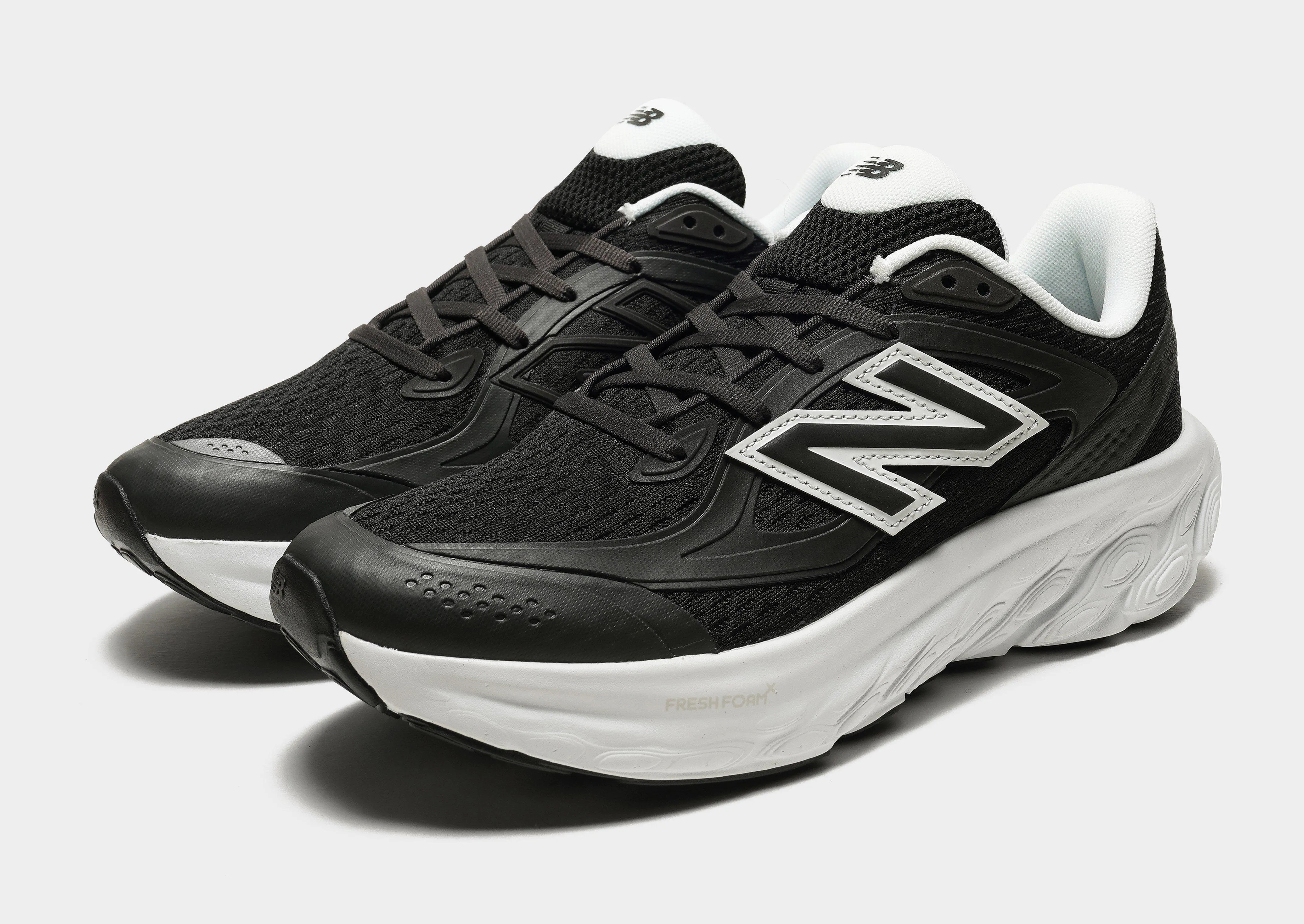 Urban Trends Effortless Entry FuelCell Trainer