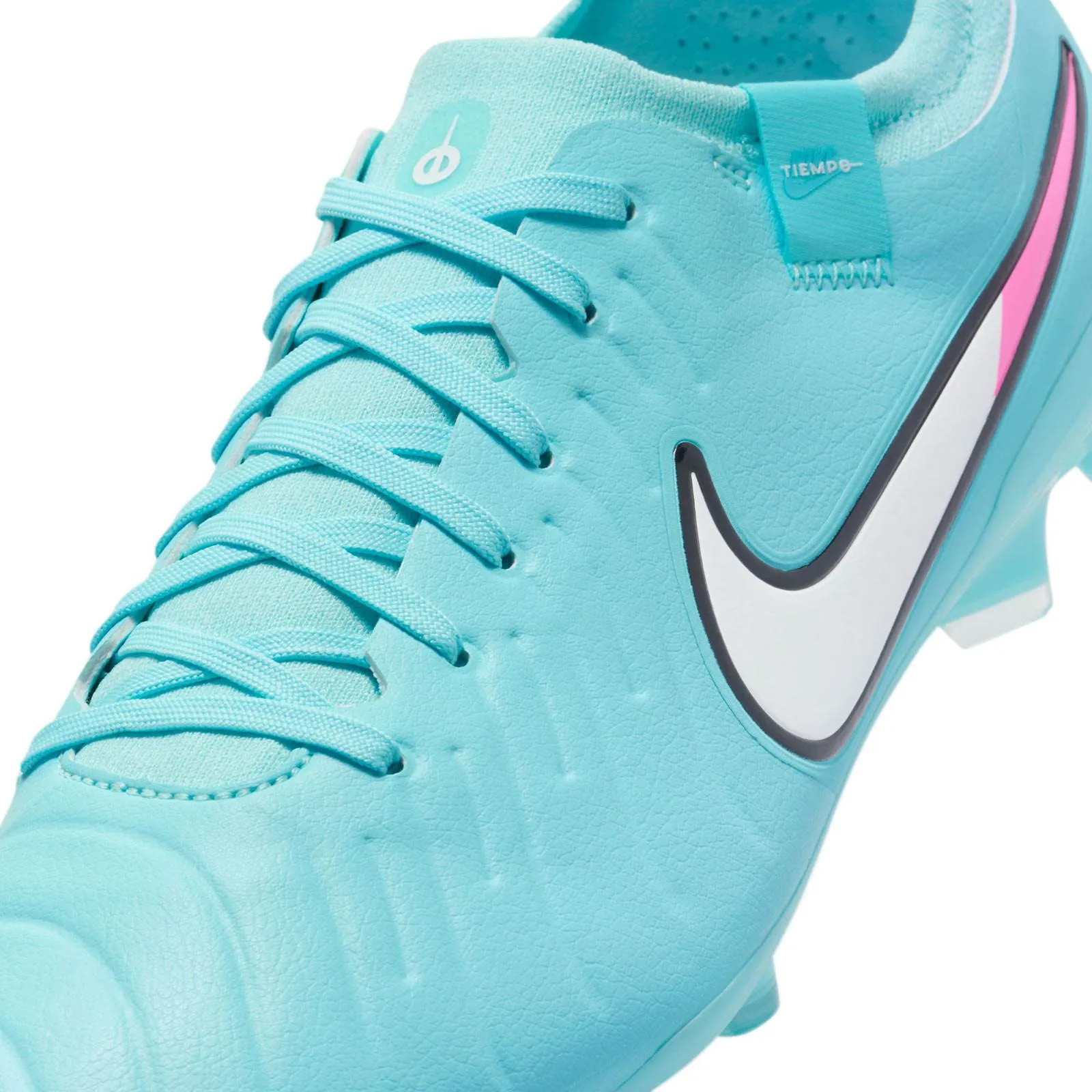 Roll Barrier Team Captain Nike Tiempo Legend 10 Pro Firm-Ground Low-Top Football Boots