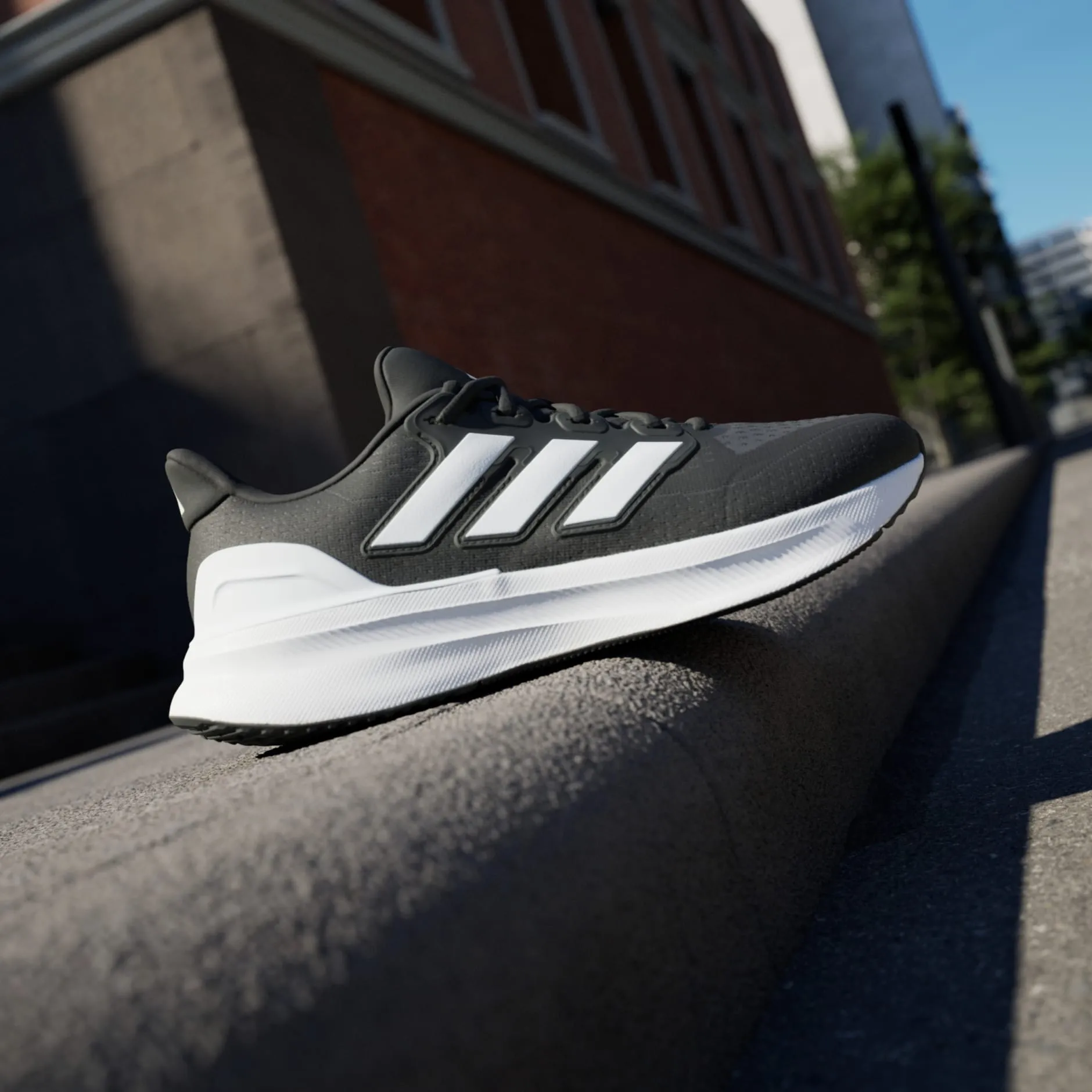 Adidas Men'S Ultrarun 5 Black/White Running Shoes Fashion Glow