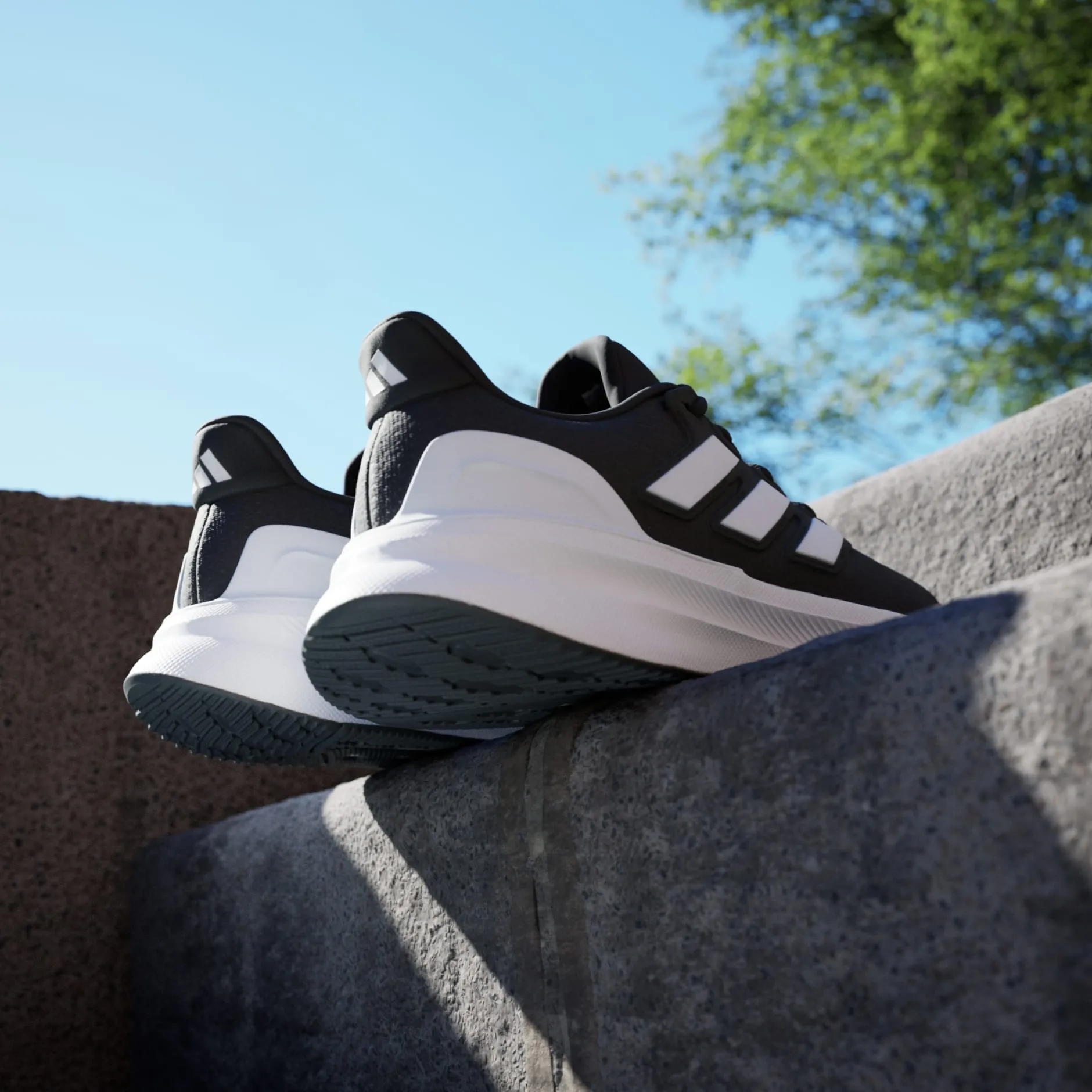 Adidas Men'S Ultrarun 5 Black/White Running Shoes Island Step