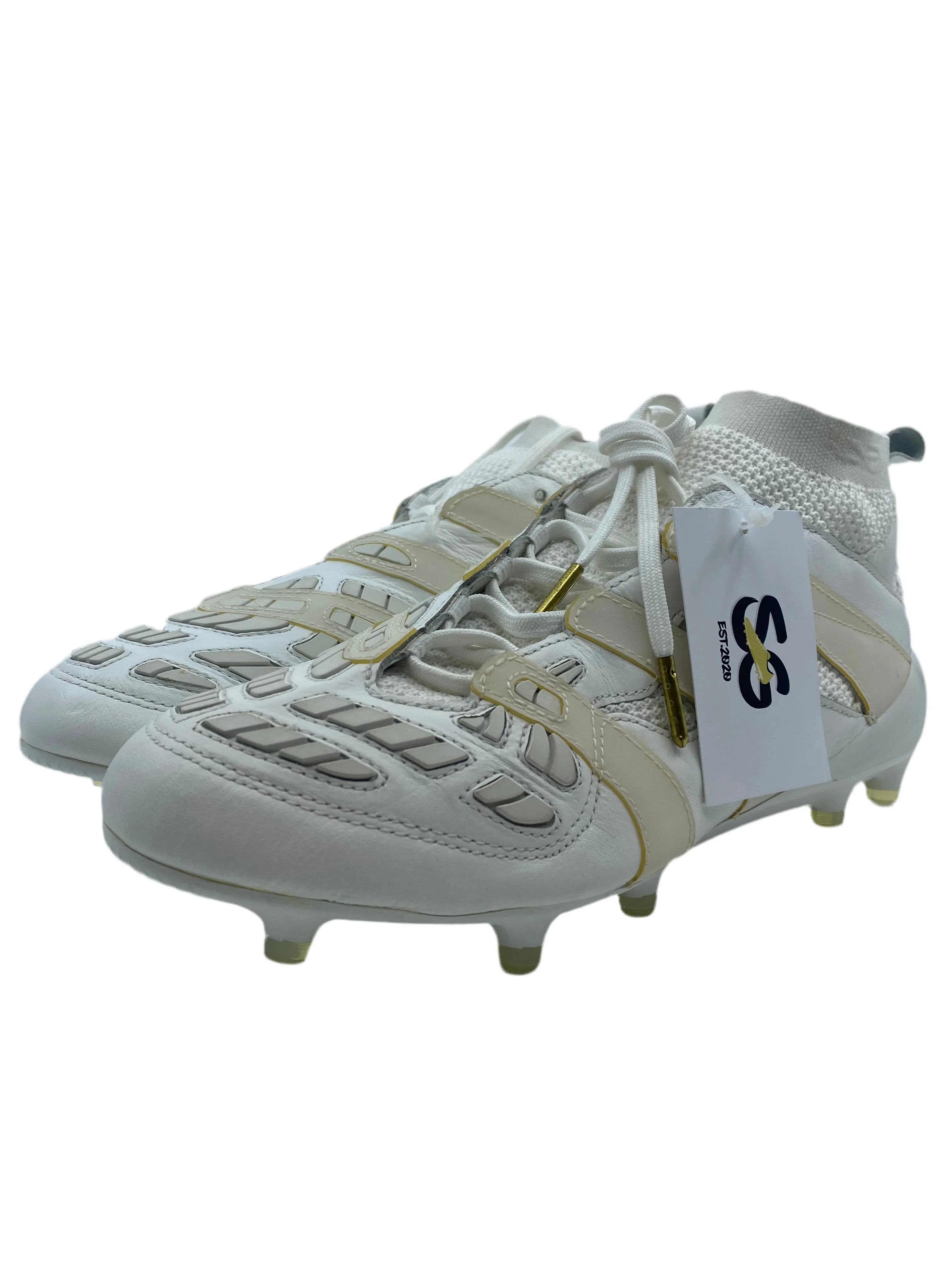 All terrain Heavy Duty Adidas Predator David Beckham - Size 42