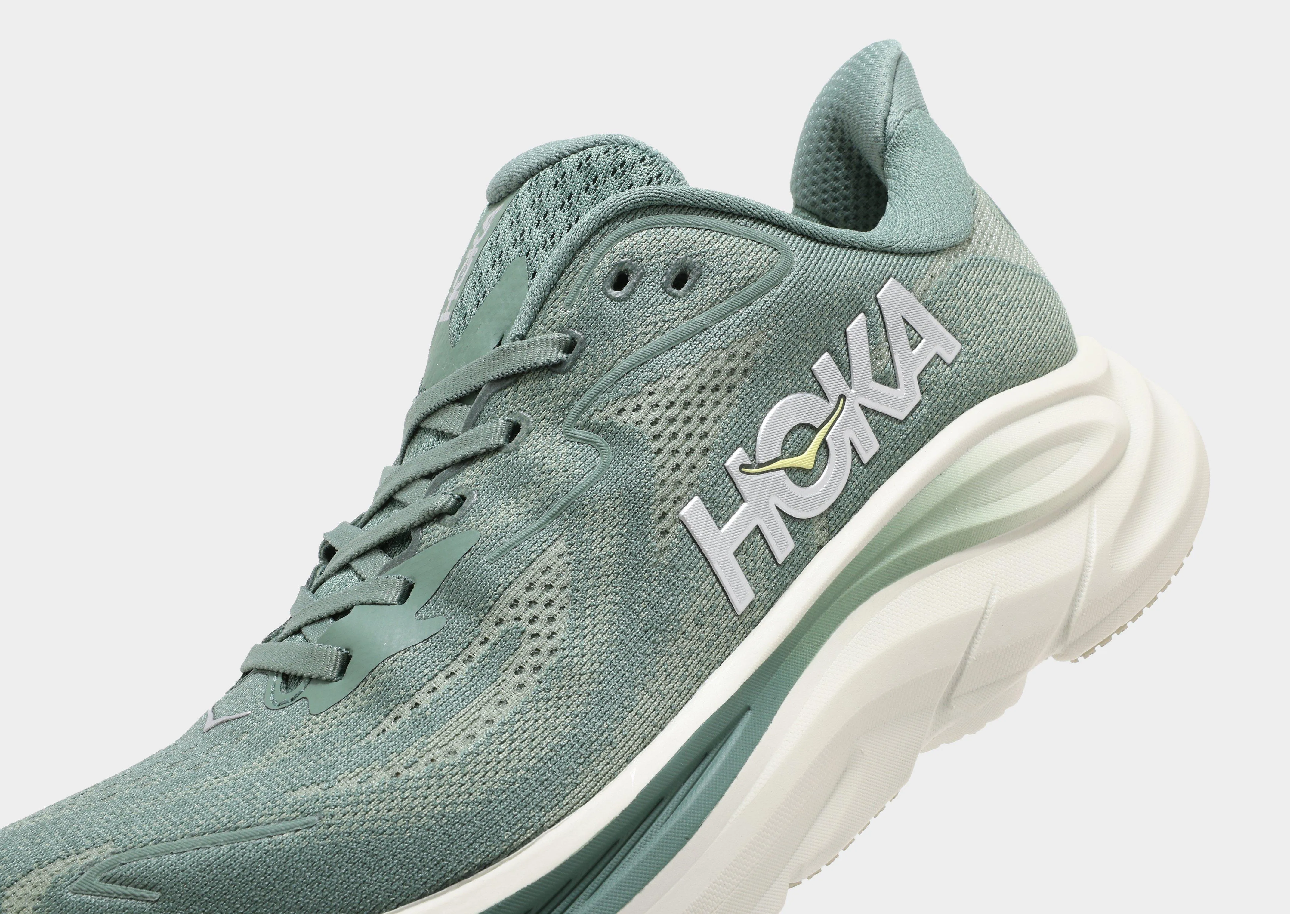 Clifton 10 Multi Density Foam All-Weather Comfort
