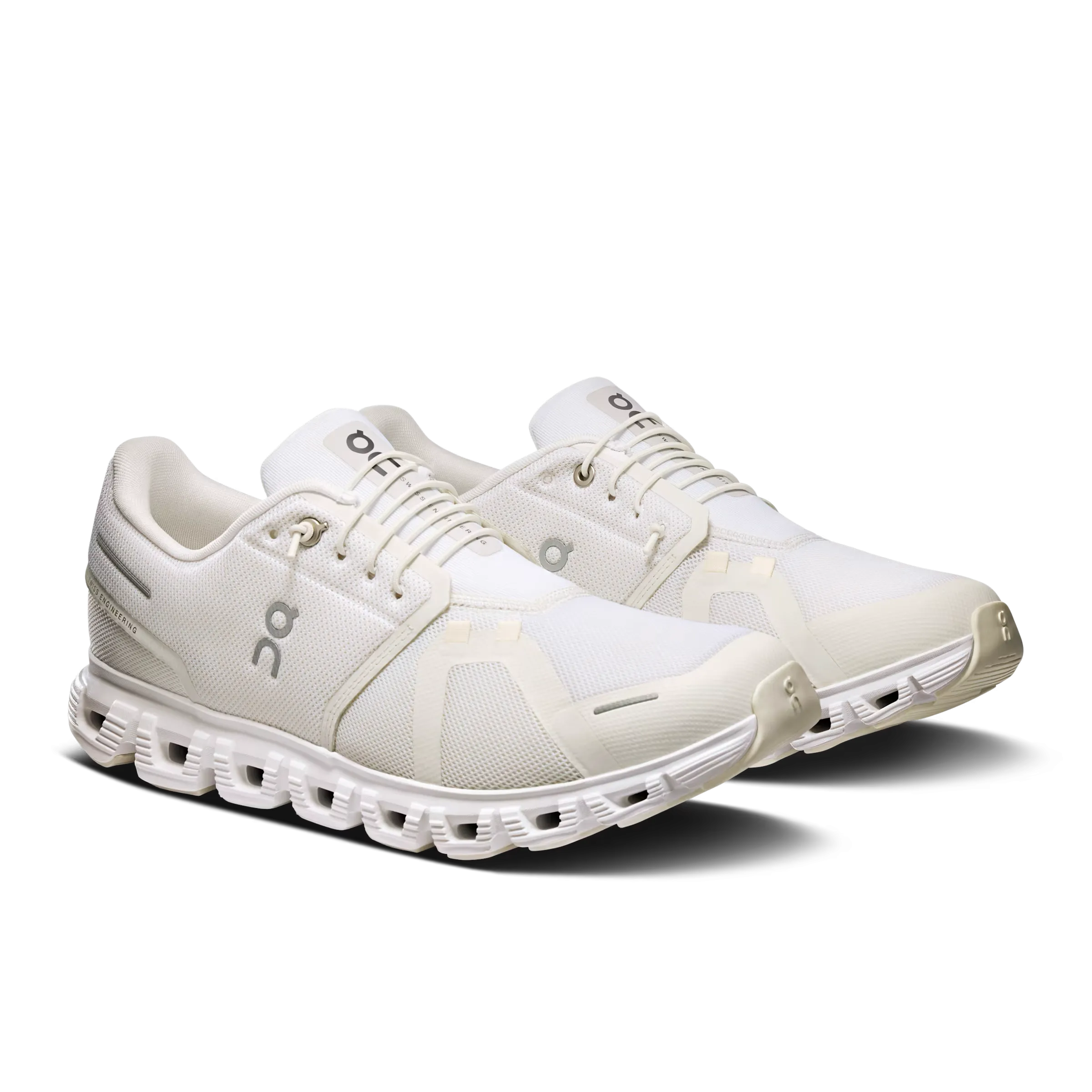 M On Cloud 6 3MF10071200 Thermoregulation Technology Multi Density Foam