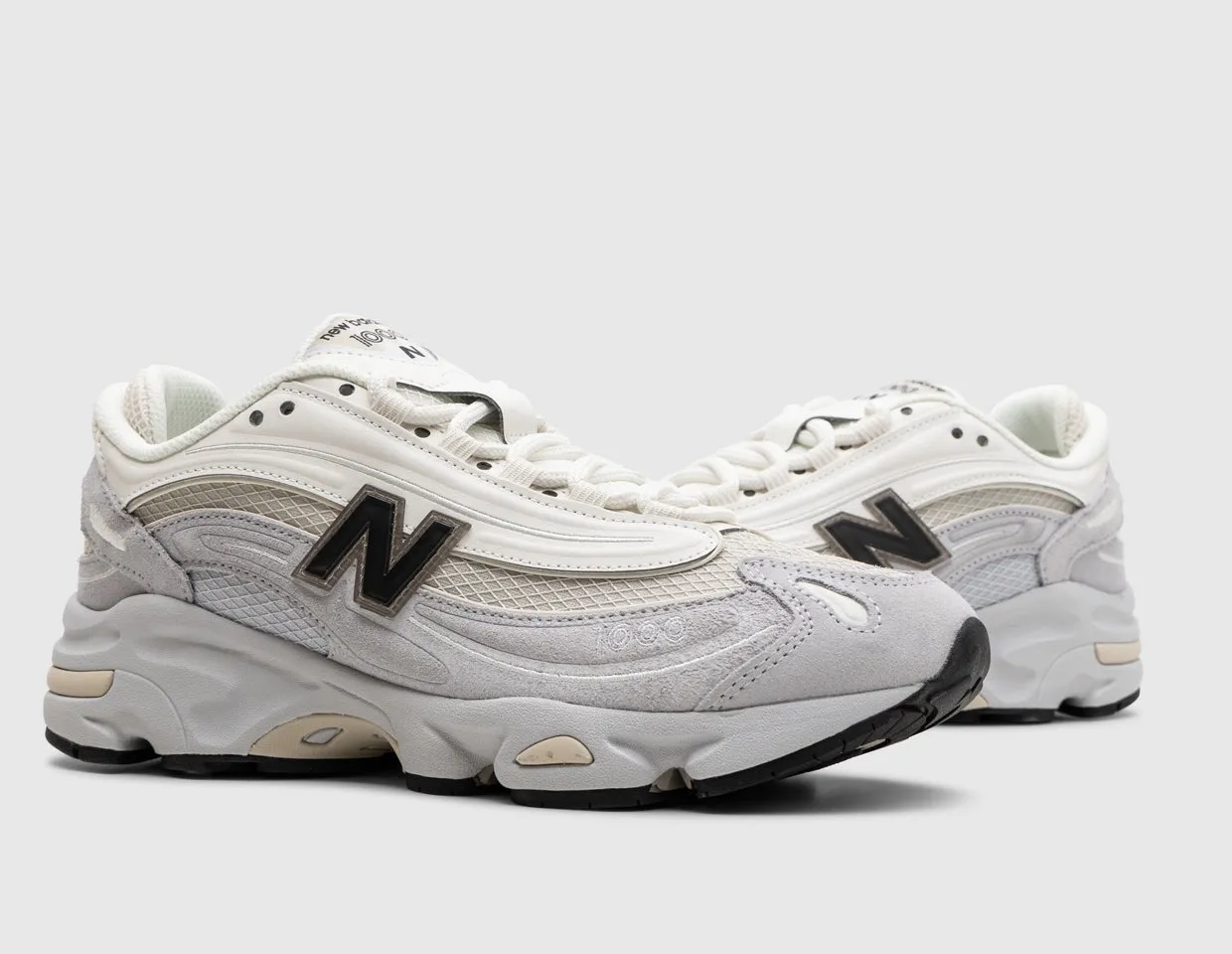 New Balance M1000 Pearl / Black Enhanced Fit