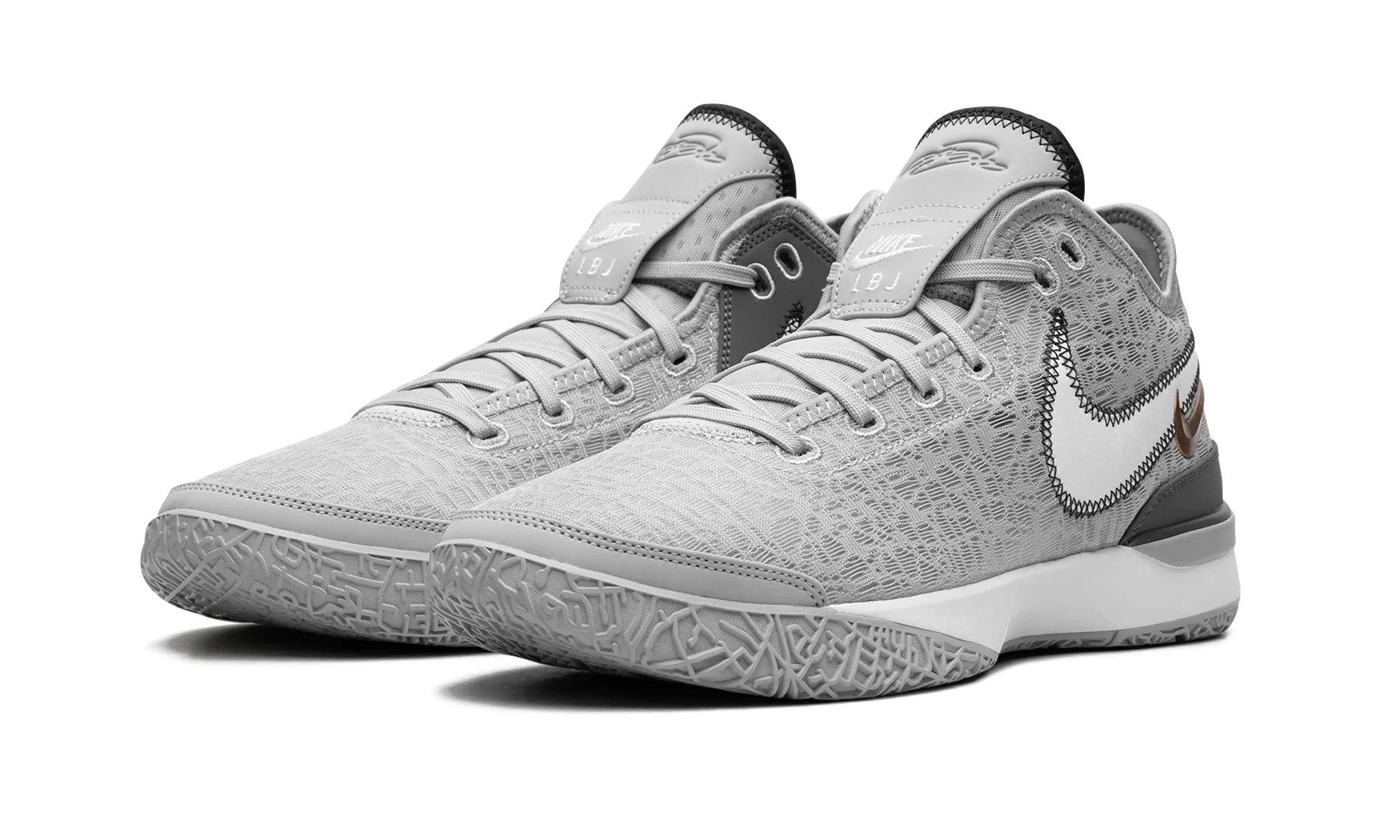 Efficient Performance Elite performance Zoom LeBron NXXT Gen "Wolf Grey Metallic Gold"