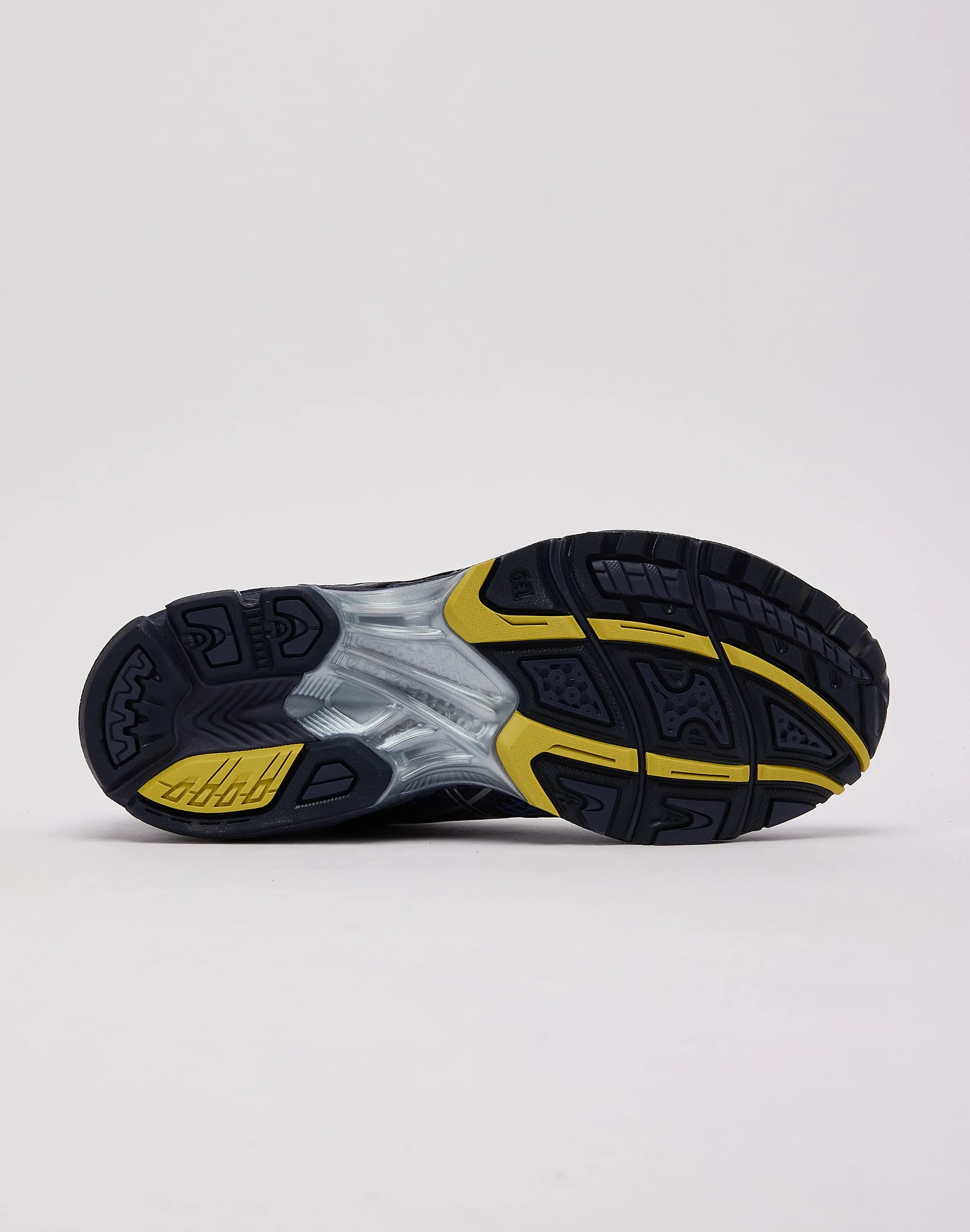 Soft Material Comfort Enhancement Asics GEL-NIMBUS 10.1