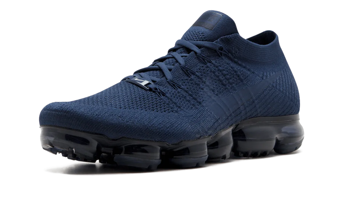 running in public tracks shoes Sleek Shoes Air Vapormax Flyknit