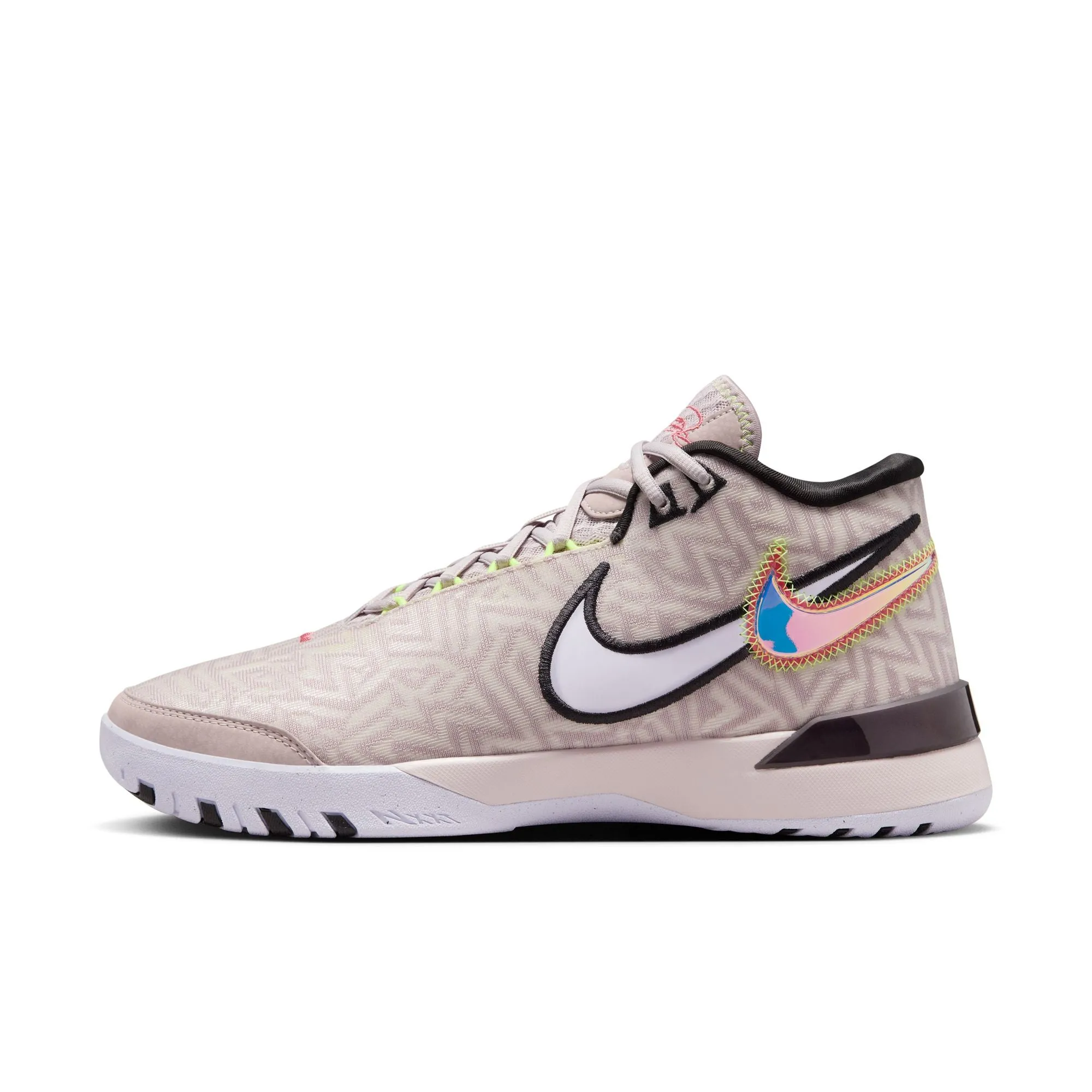 Nike Zoom LeBron NXXT Genisus: Platinum Violet Responsive Fit Shoes