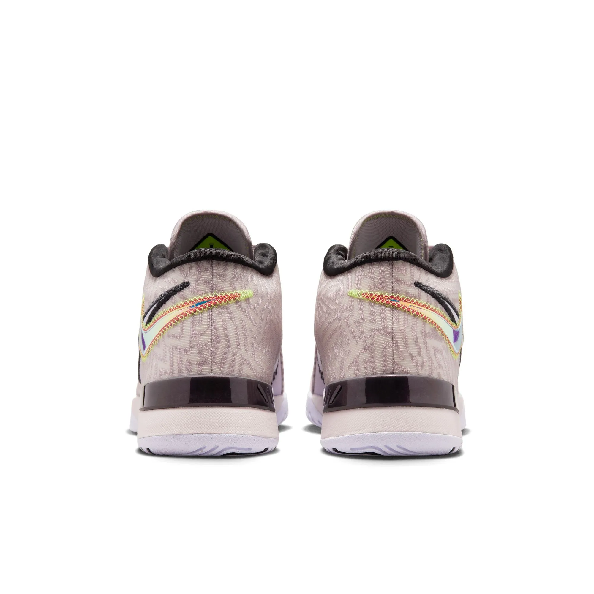 Nike Zoom LeBron NXXT Genisus: Platinum Violet Comfortable toe box temperature regulation