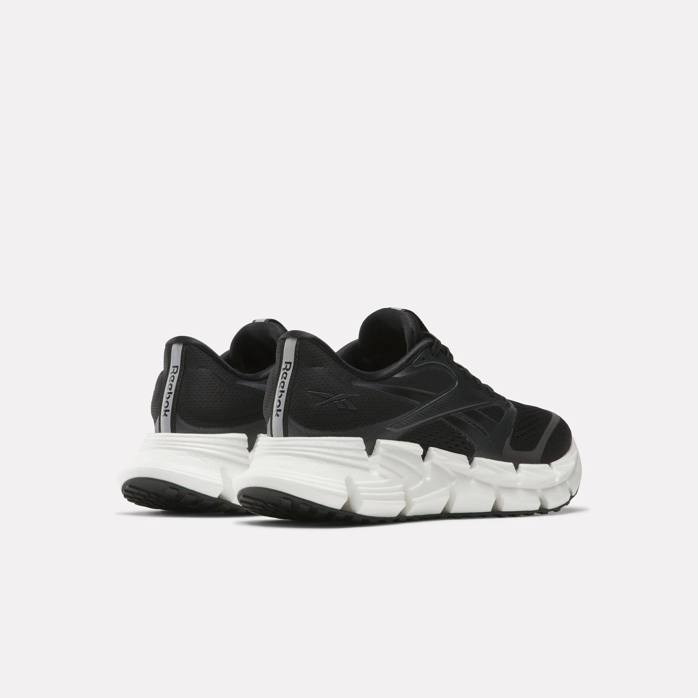 Anti - Fungal Soft Heel Reebok Footwear Women FloatZig 2 Running Shoes BLACK/WHITE
