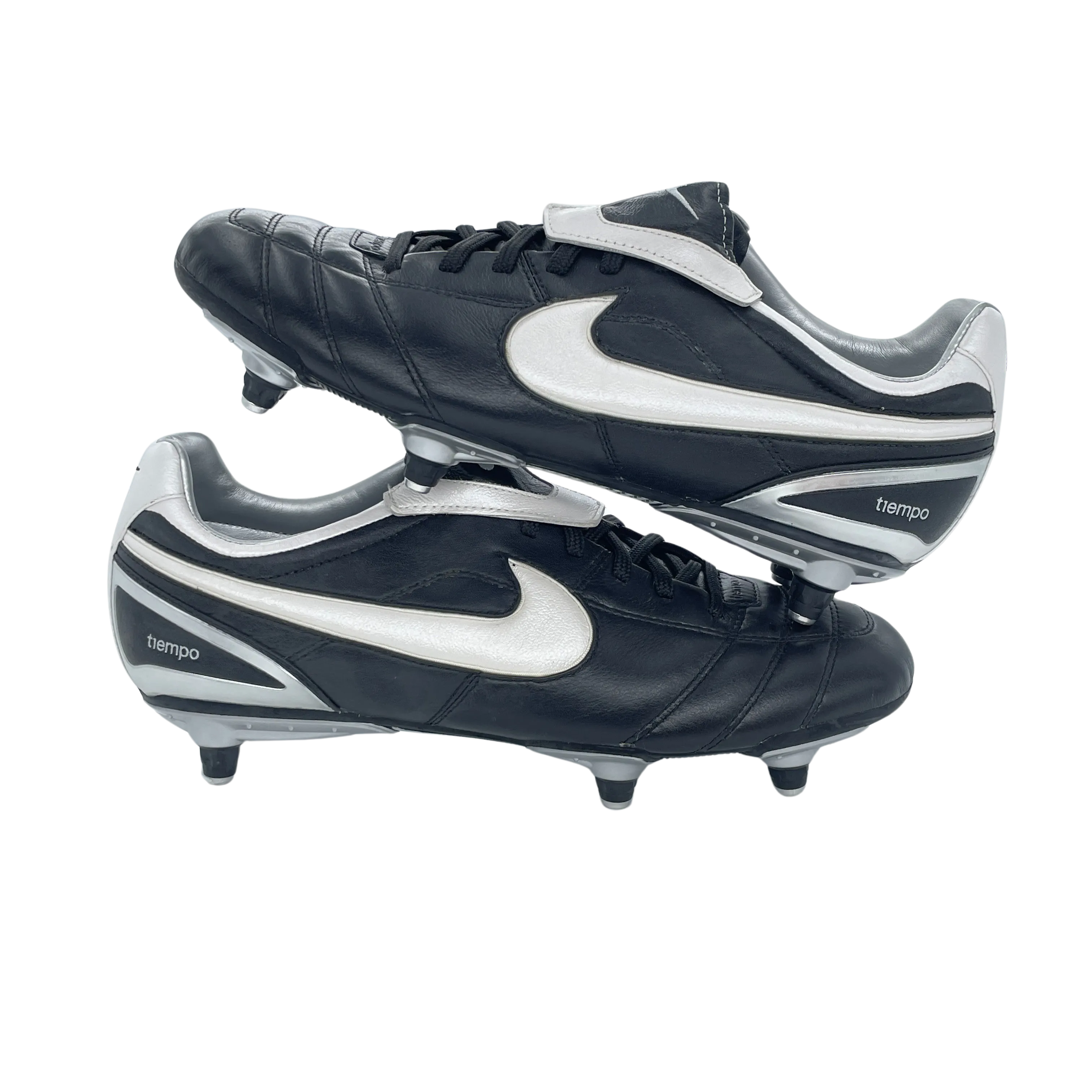 Track ready Nike Air Legend II SG