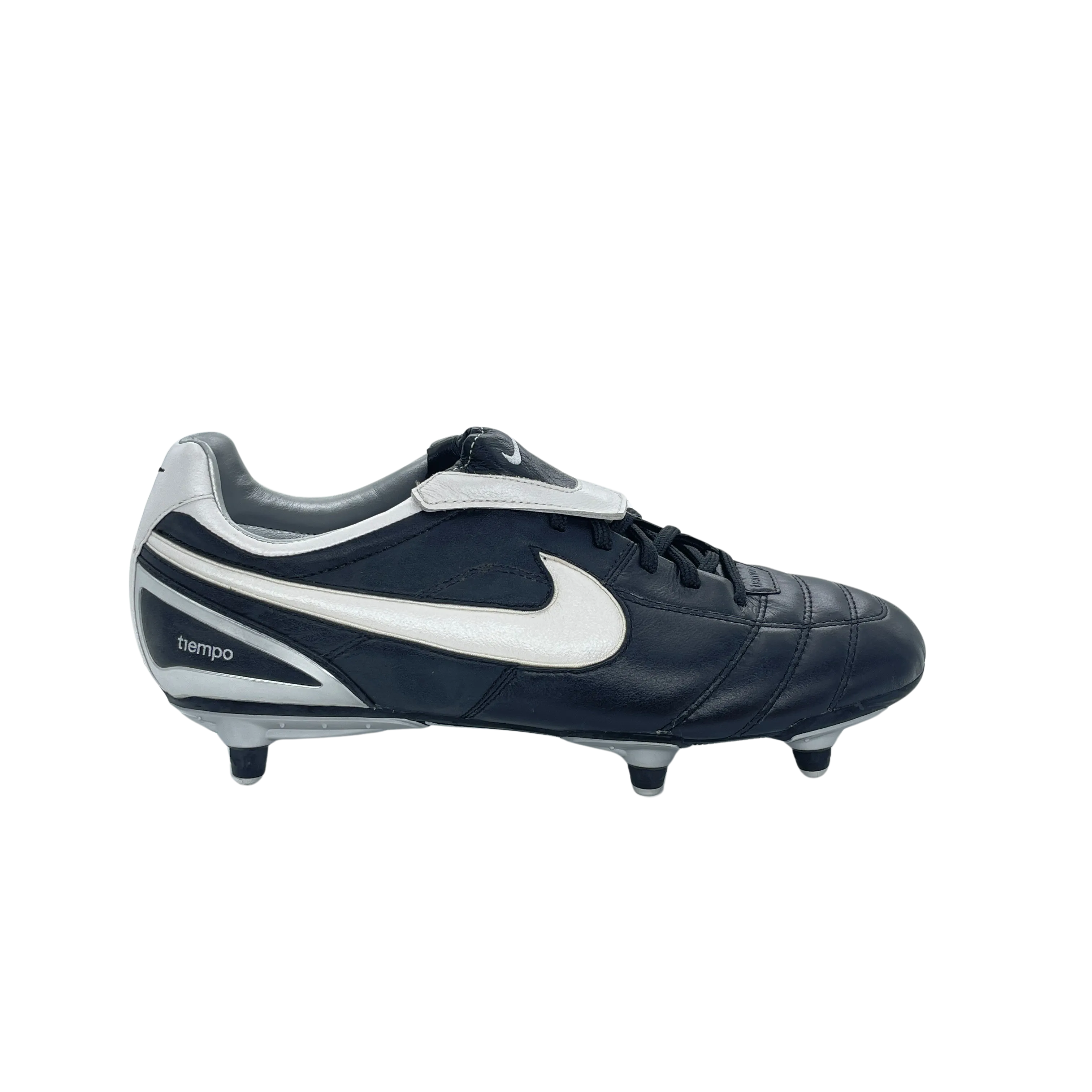 Slip Resistant Nike Air Legend II SG