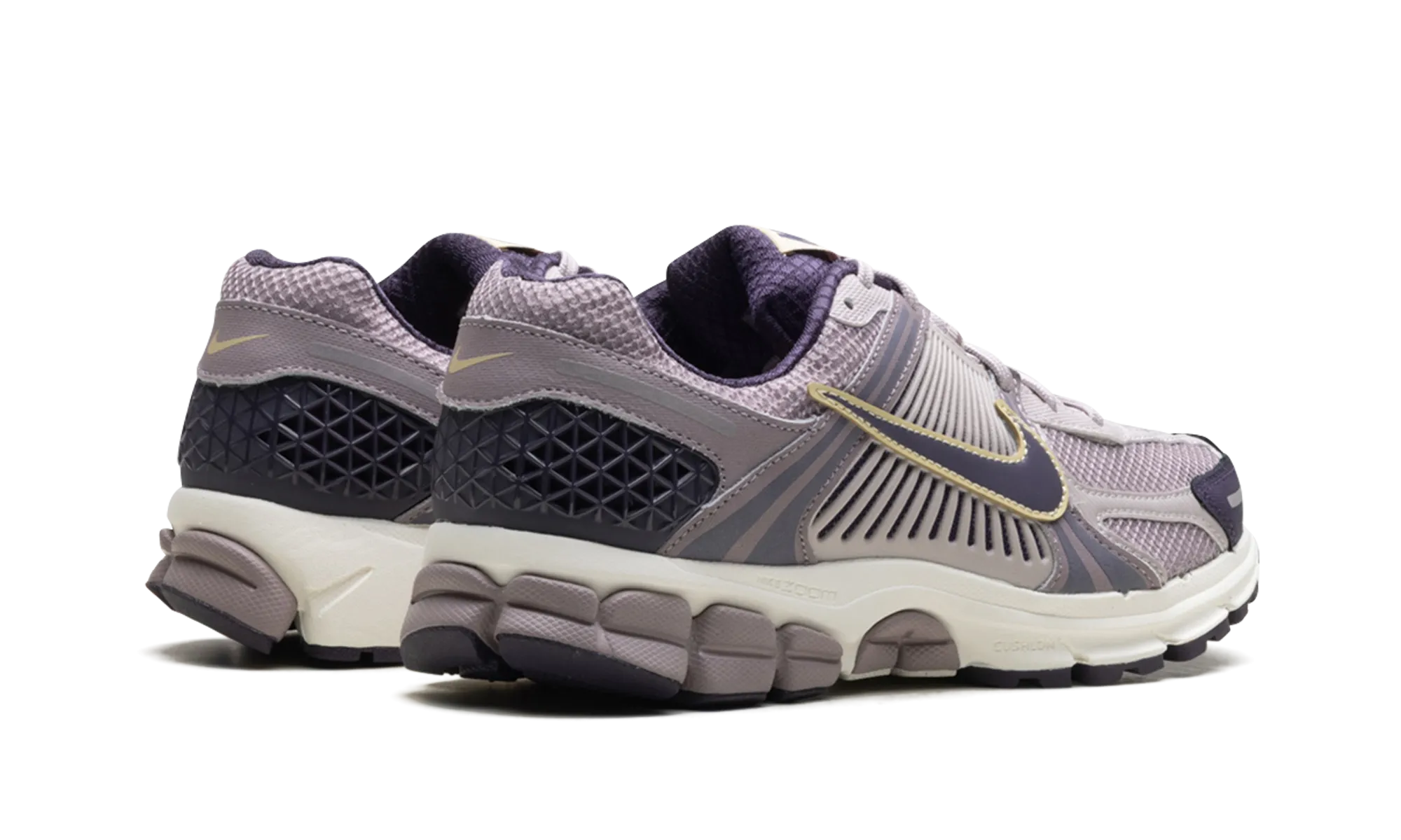 Zoom Vomero 5 "Platinum Violet" Comfortable Collars