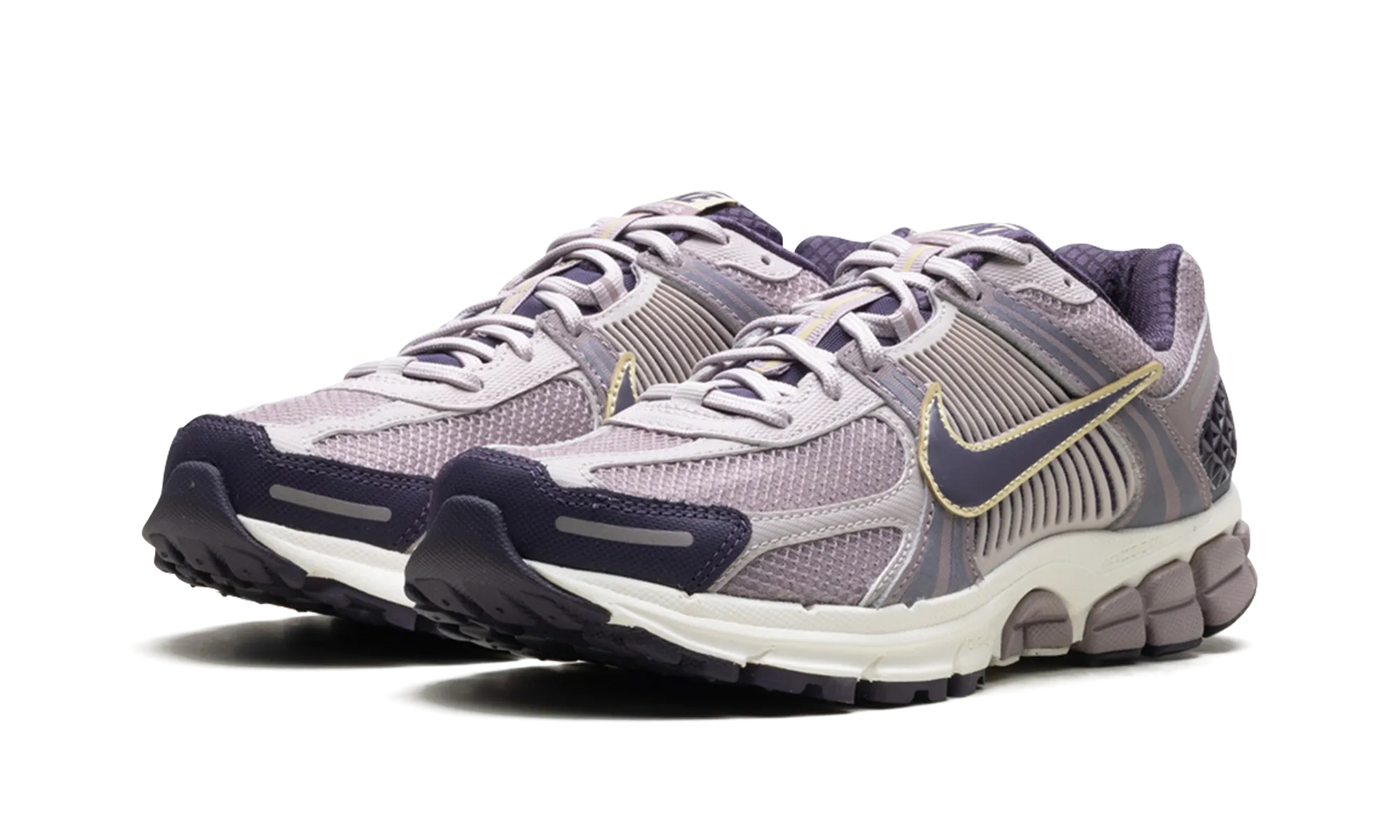 Zoom Vomero 5 "Platinum Violet" Female runner Youth model