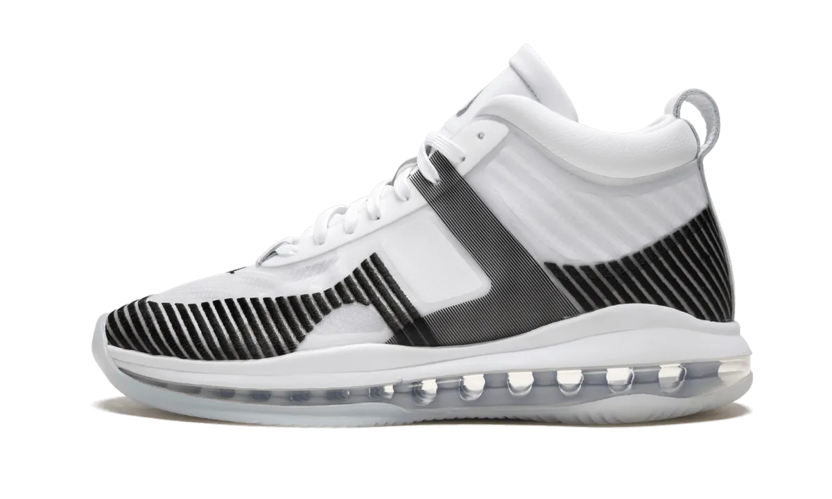 Comfort footbed High Traction Shoes Lebron Icon QS "John Elliot"