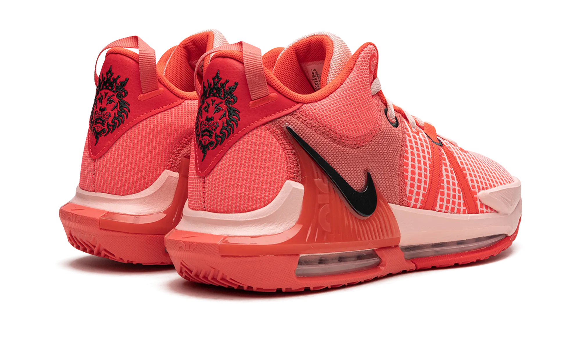 LeBron Witness 7 Land Soft Base Non-Slip Design