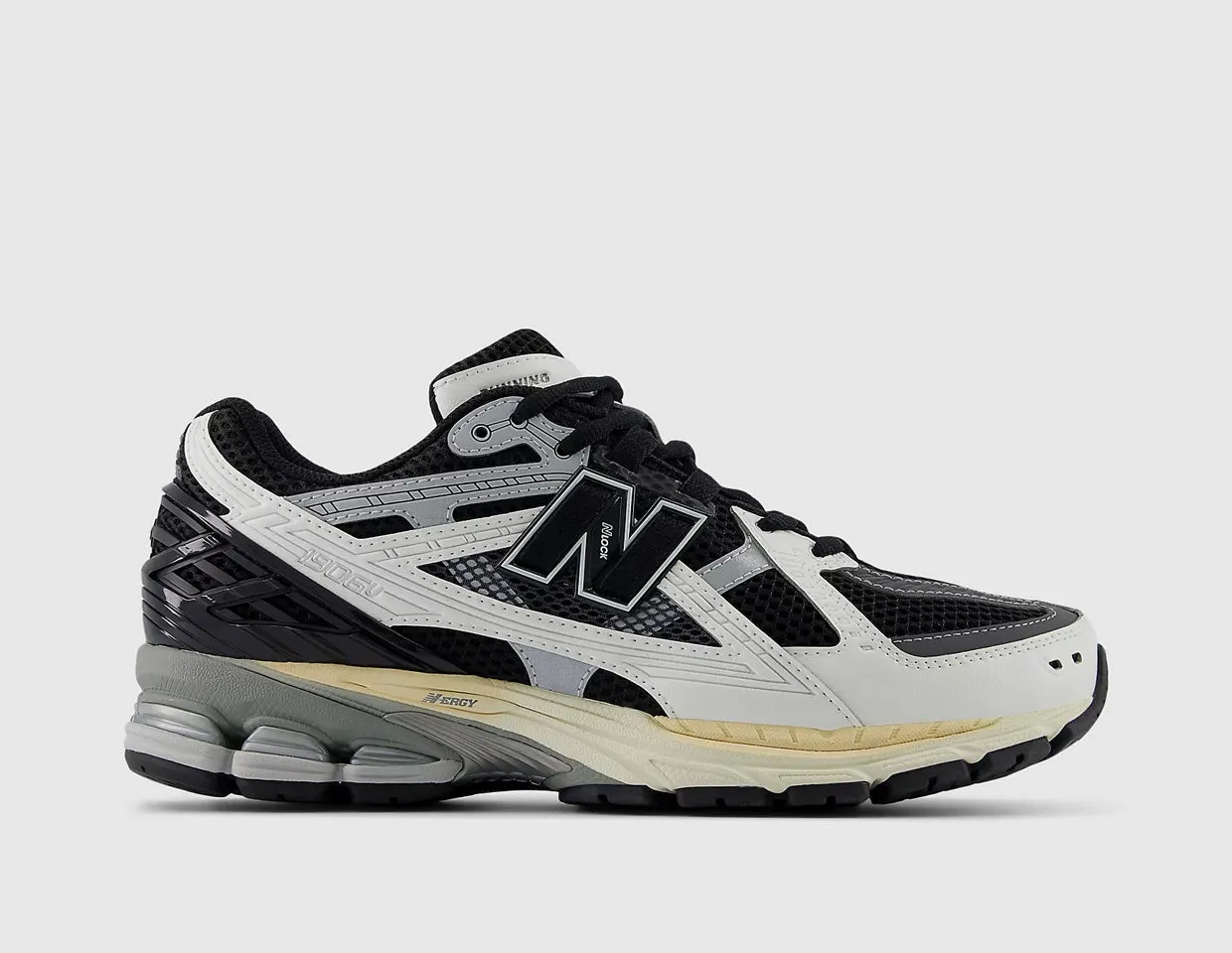 New Balance 1906 Utility Black / Sea Salt Ultra Flexible Grooves Smooth ride