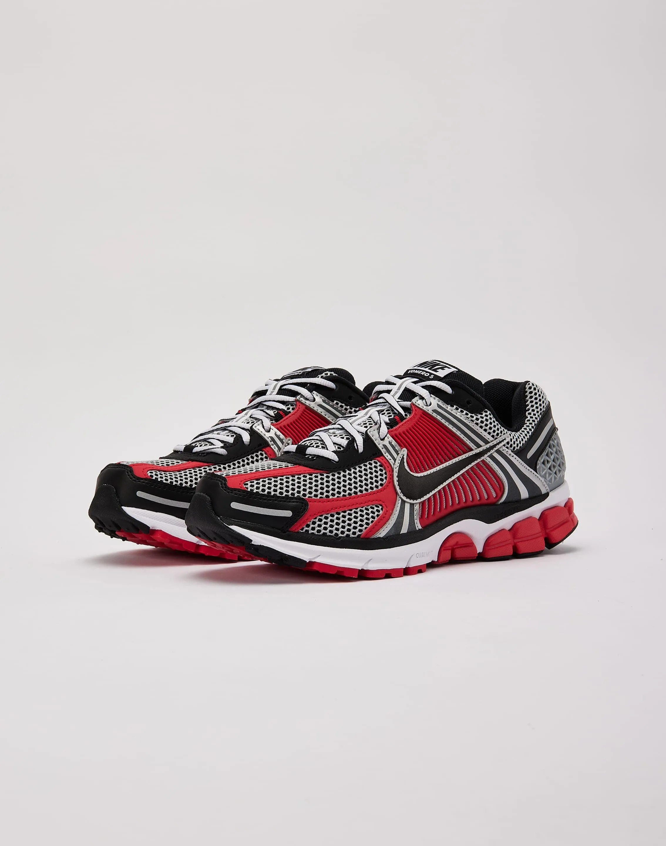 Adult Ease Nike Zoom Vomero 5