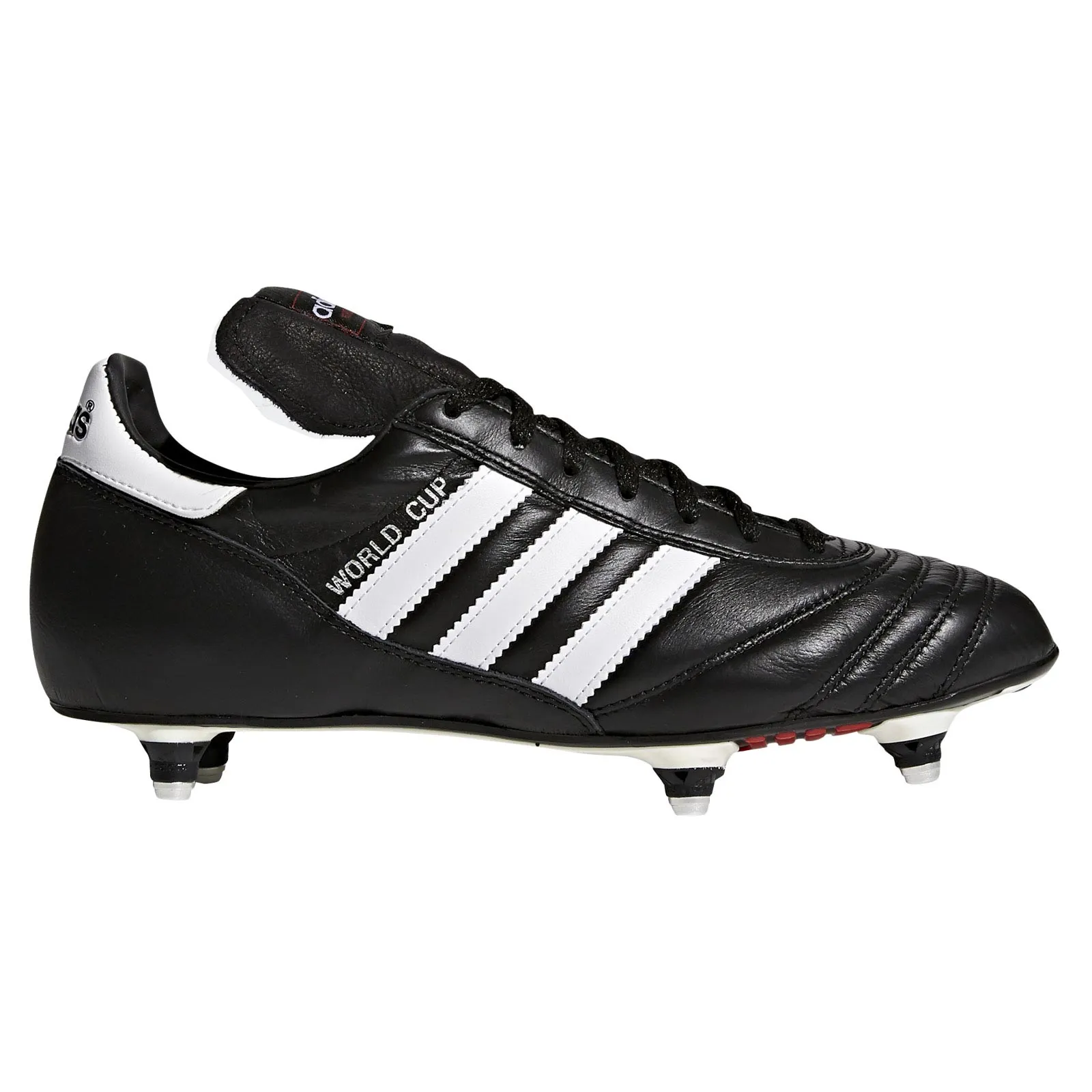 Enhanced Agility adidas World Cup Football Boots