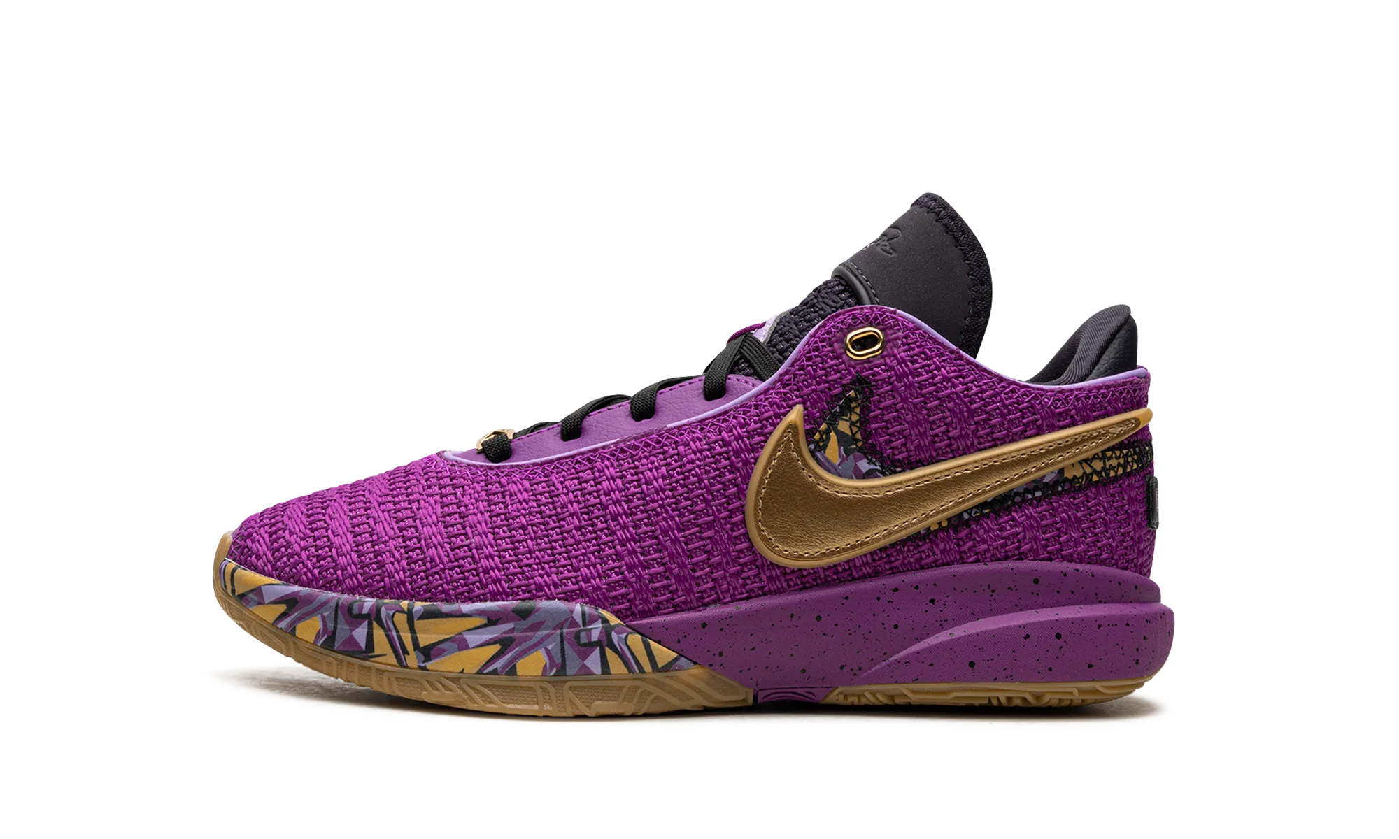 Multi Surface Use Stable LeBron 20 GS "Young Heirs"