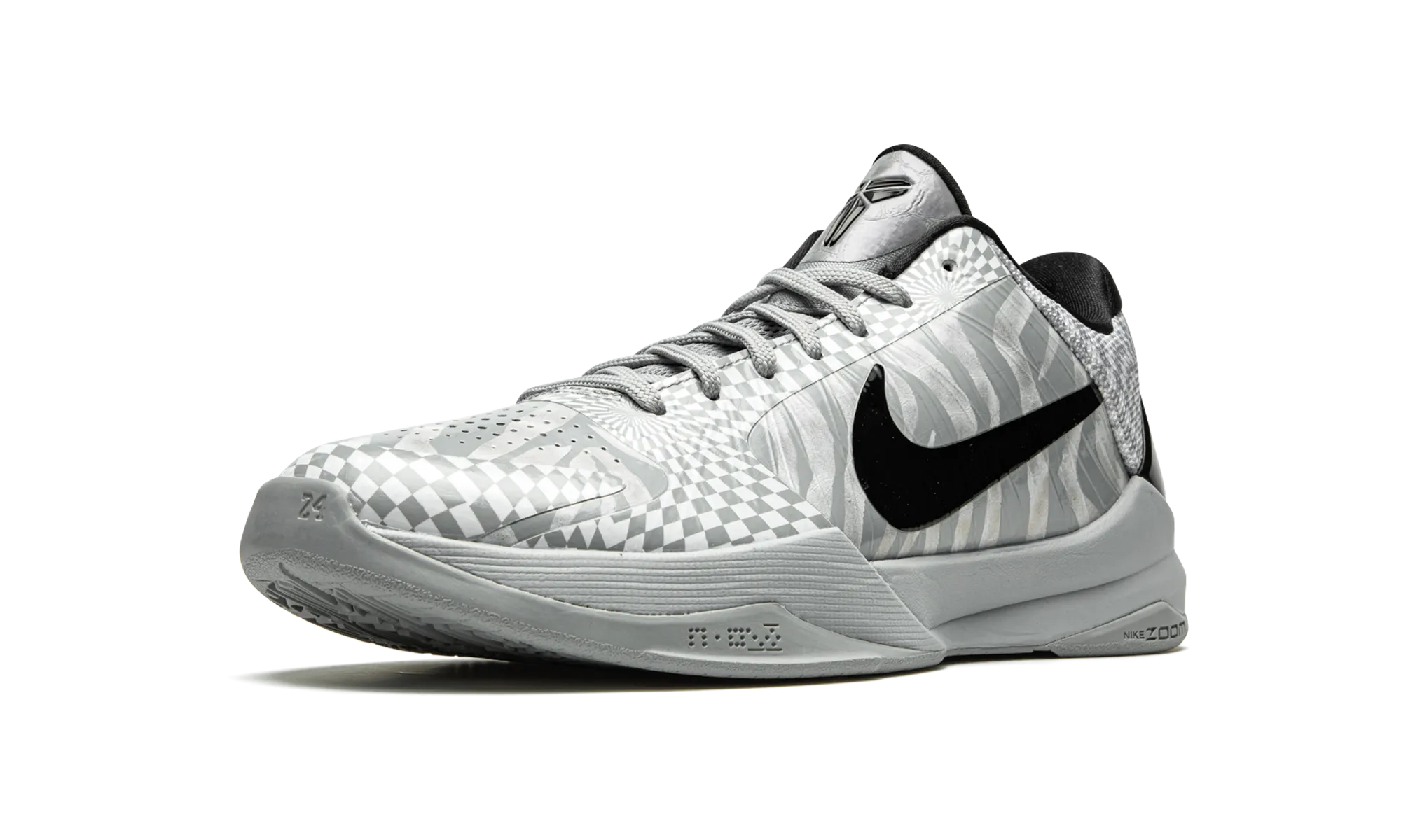 Comfort Performance Kobe 5 Protro "DeMar DeRozan"