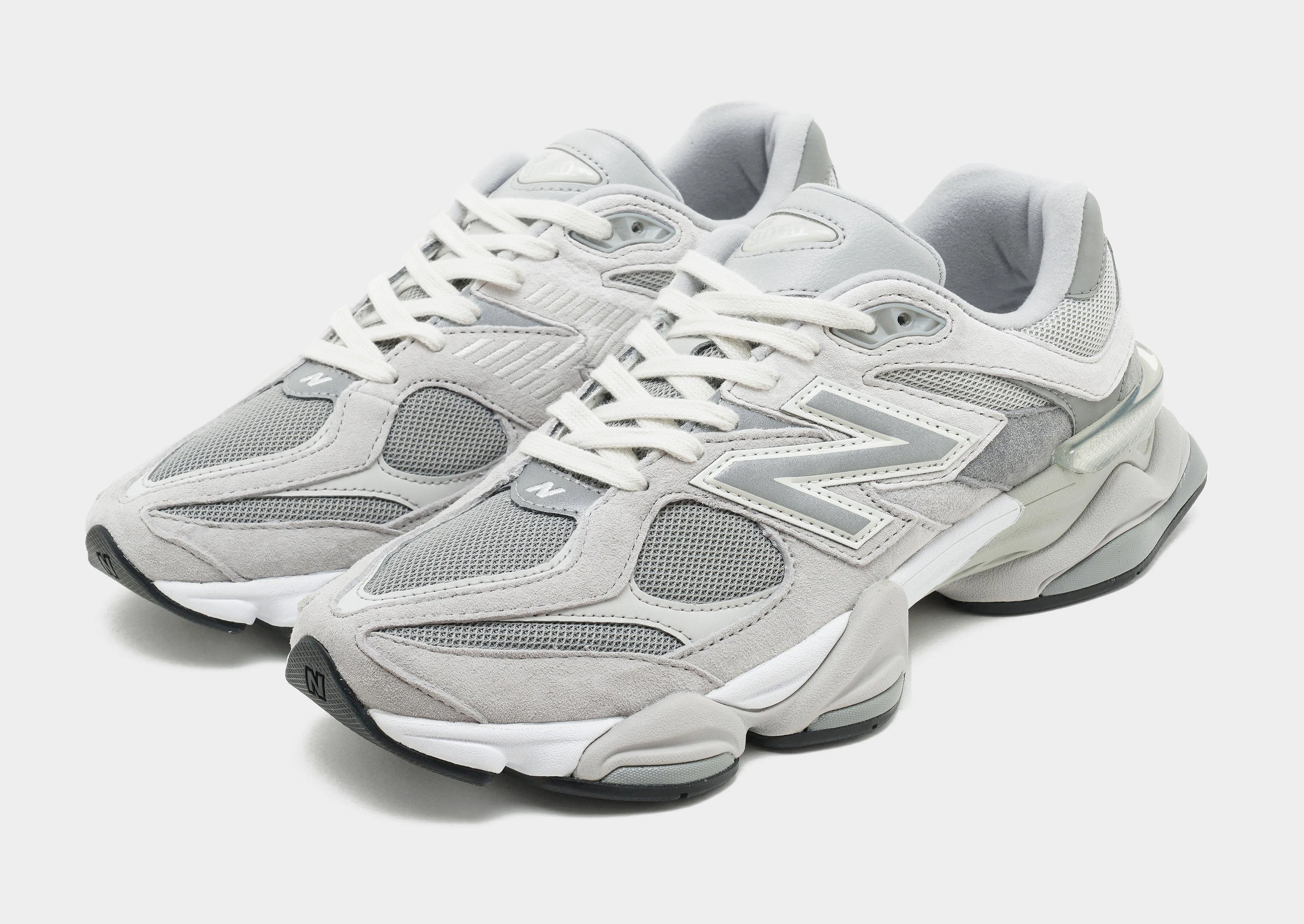 9060 Women's Sport Aesthetic Hyper Breathable Knit