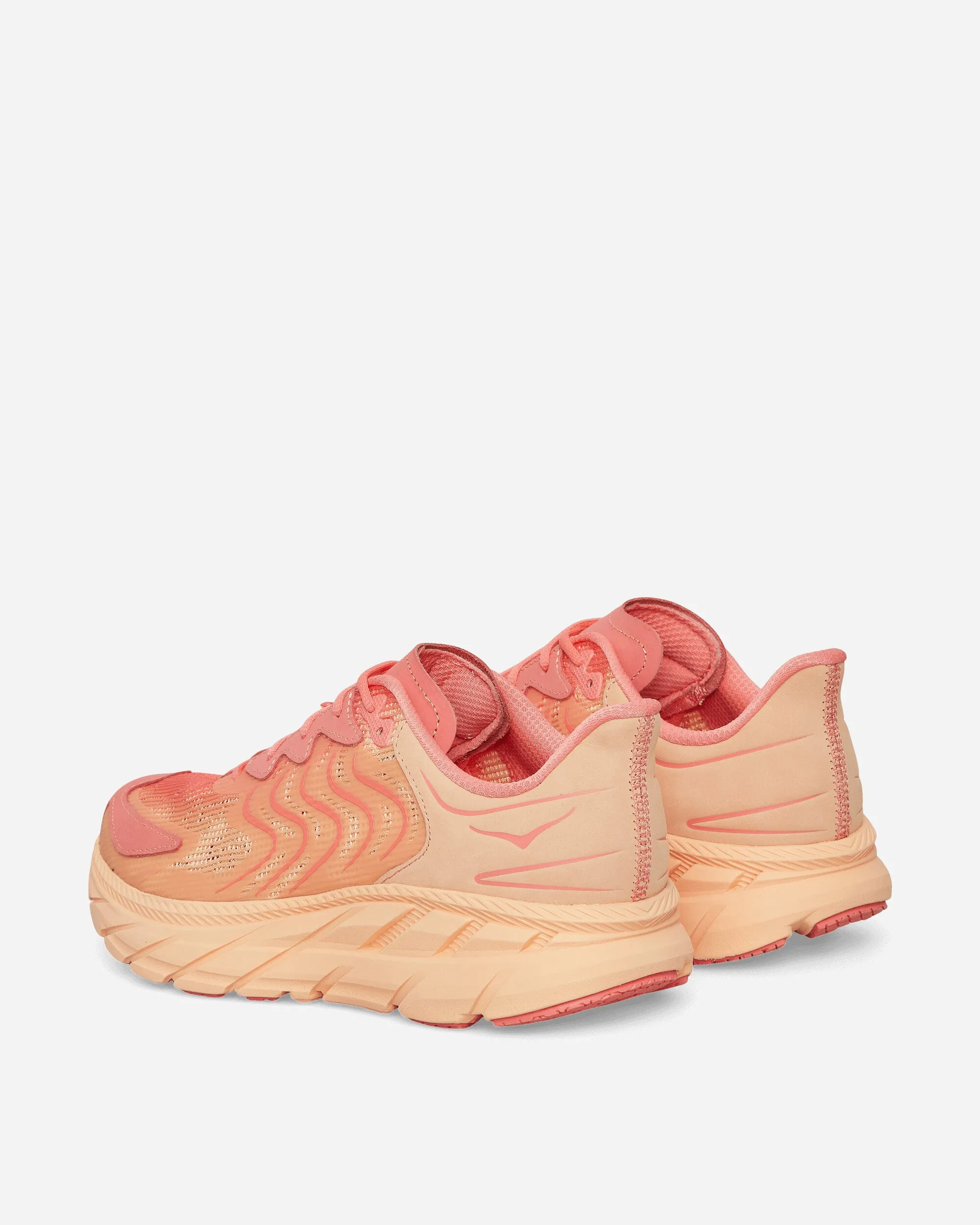 Vibrant Bloom Clifton LS Sneakers Cantaloupe / Electric Coral Cushioned Frame Move Fast