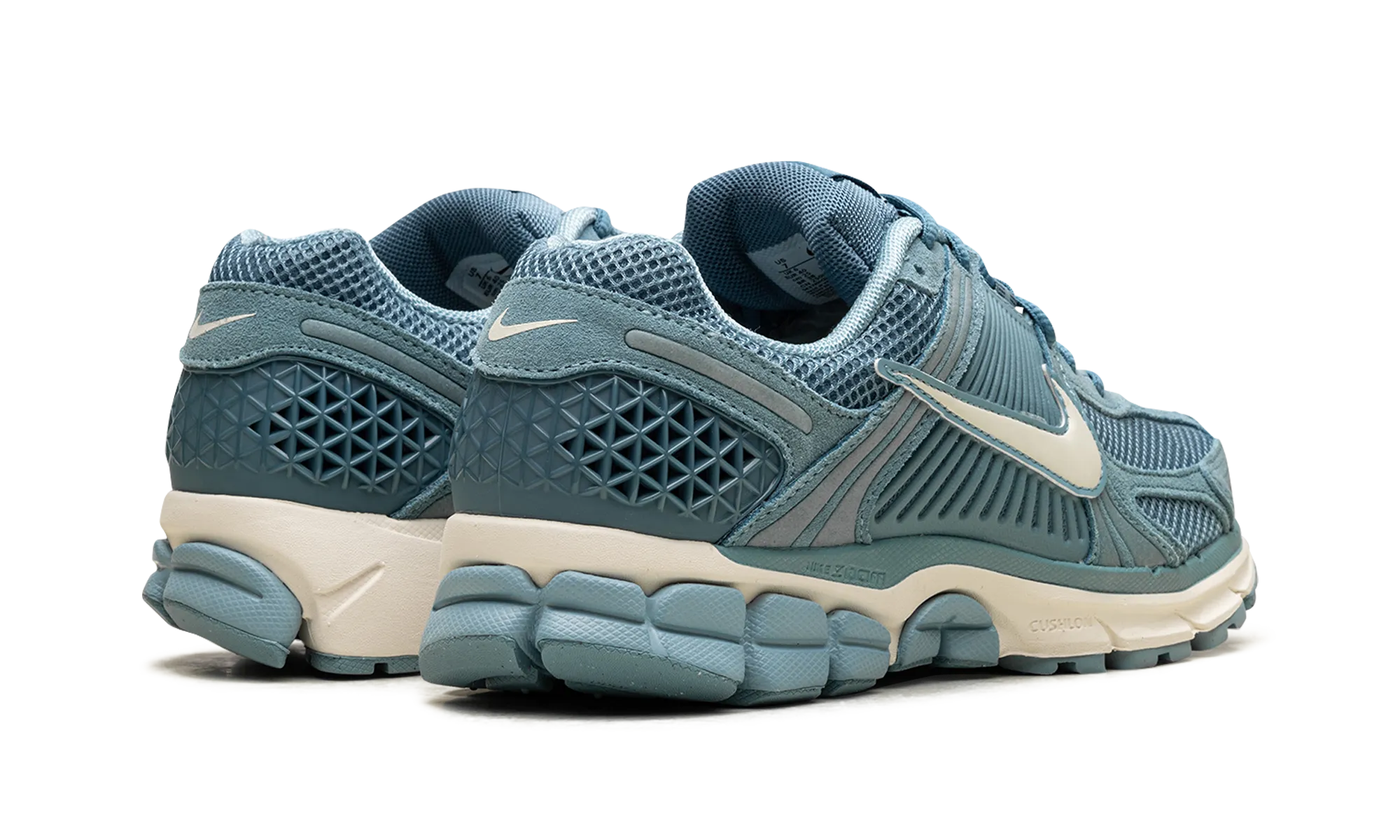 winter running shoe atmosphere Zoom Vomero 5 "Denim Turquoise"