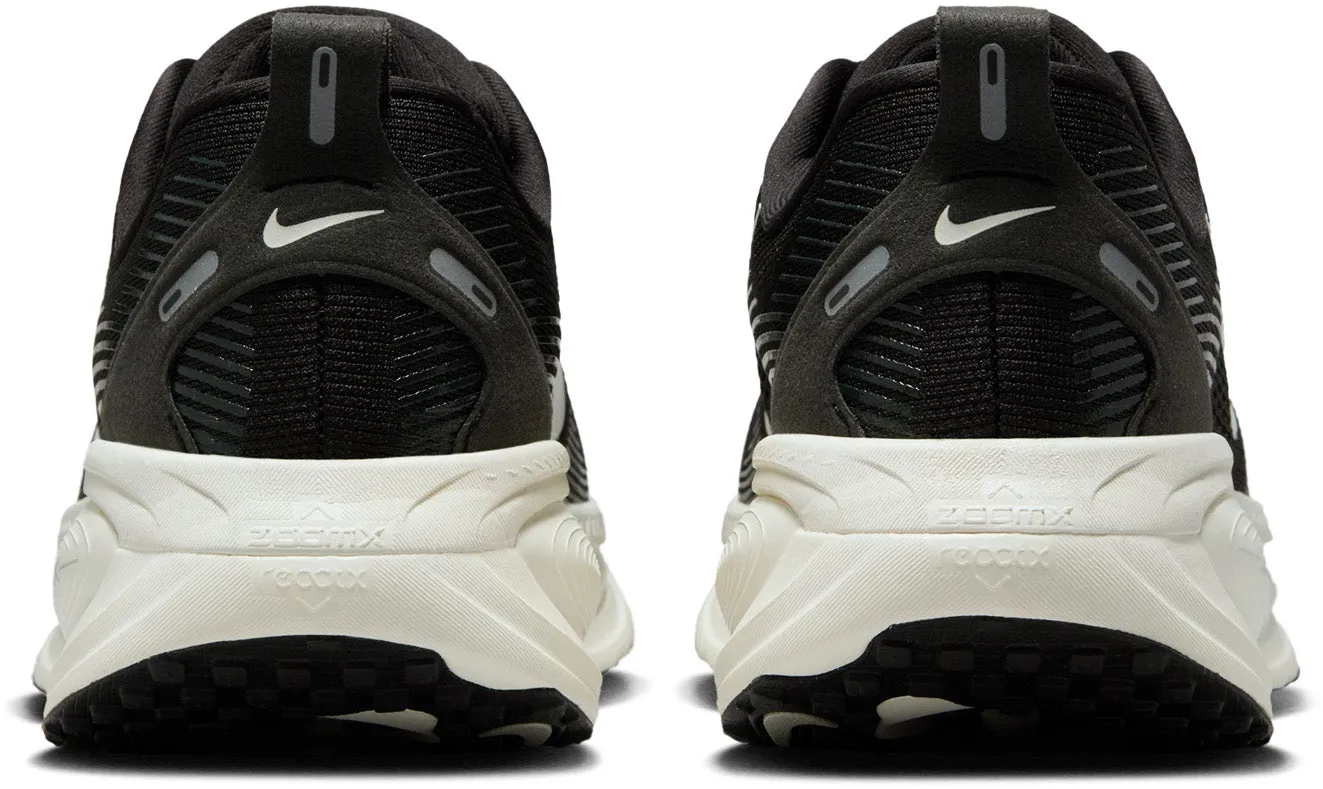 Fast pace Active Day Vomero 18 Women's Running Shoes Design-Core