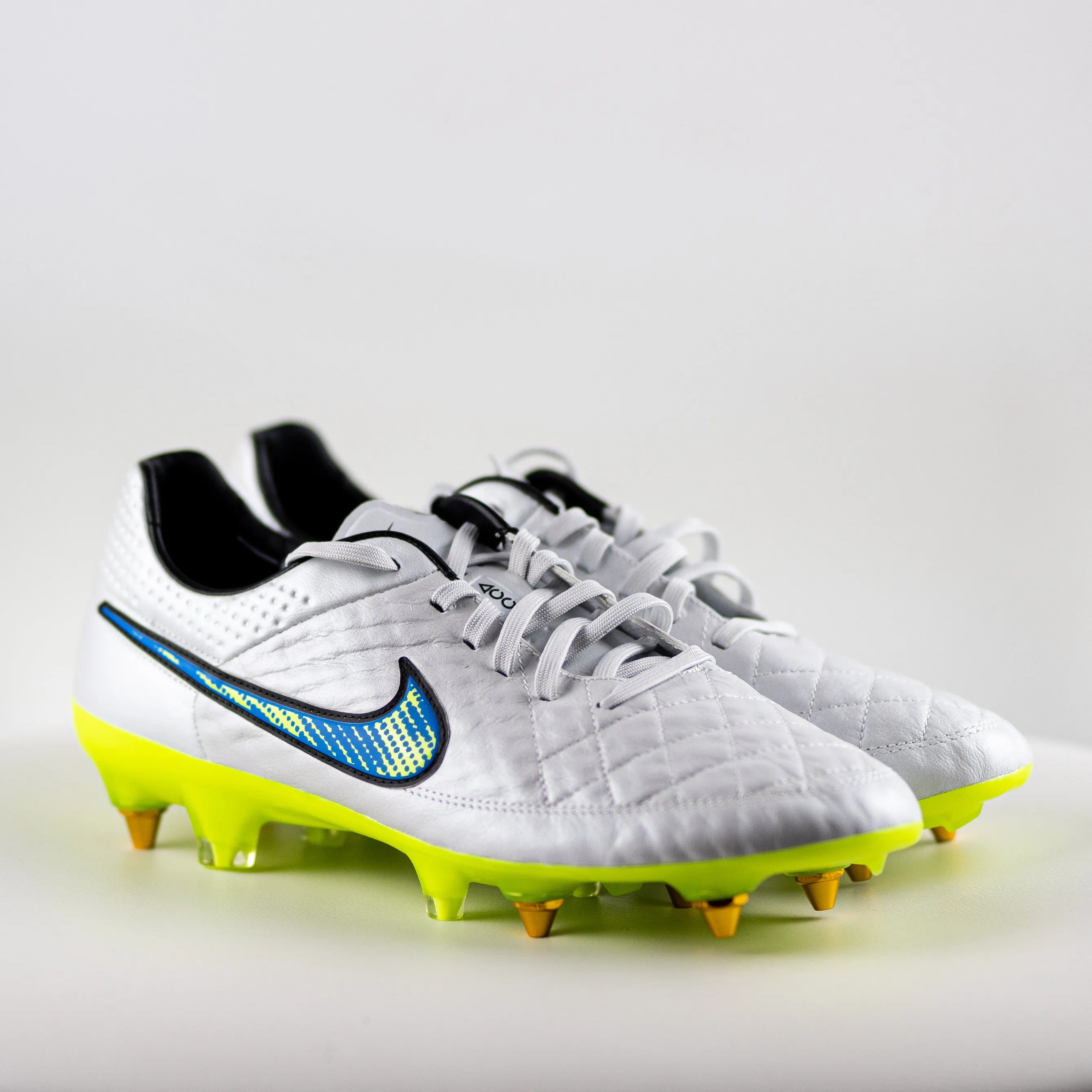 Nike Tiempo Legend V SG Weekend League Game Day