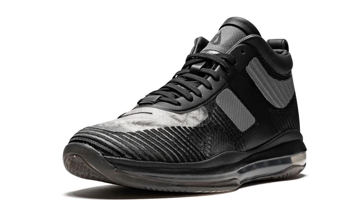 Comfortable Lockdown Lebron Icon QS "John Elliott"