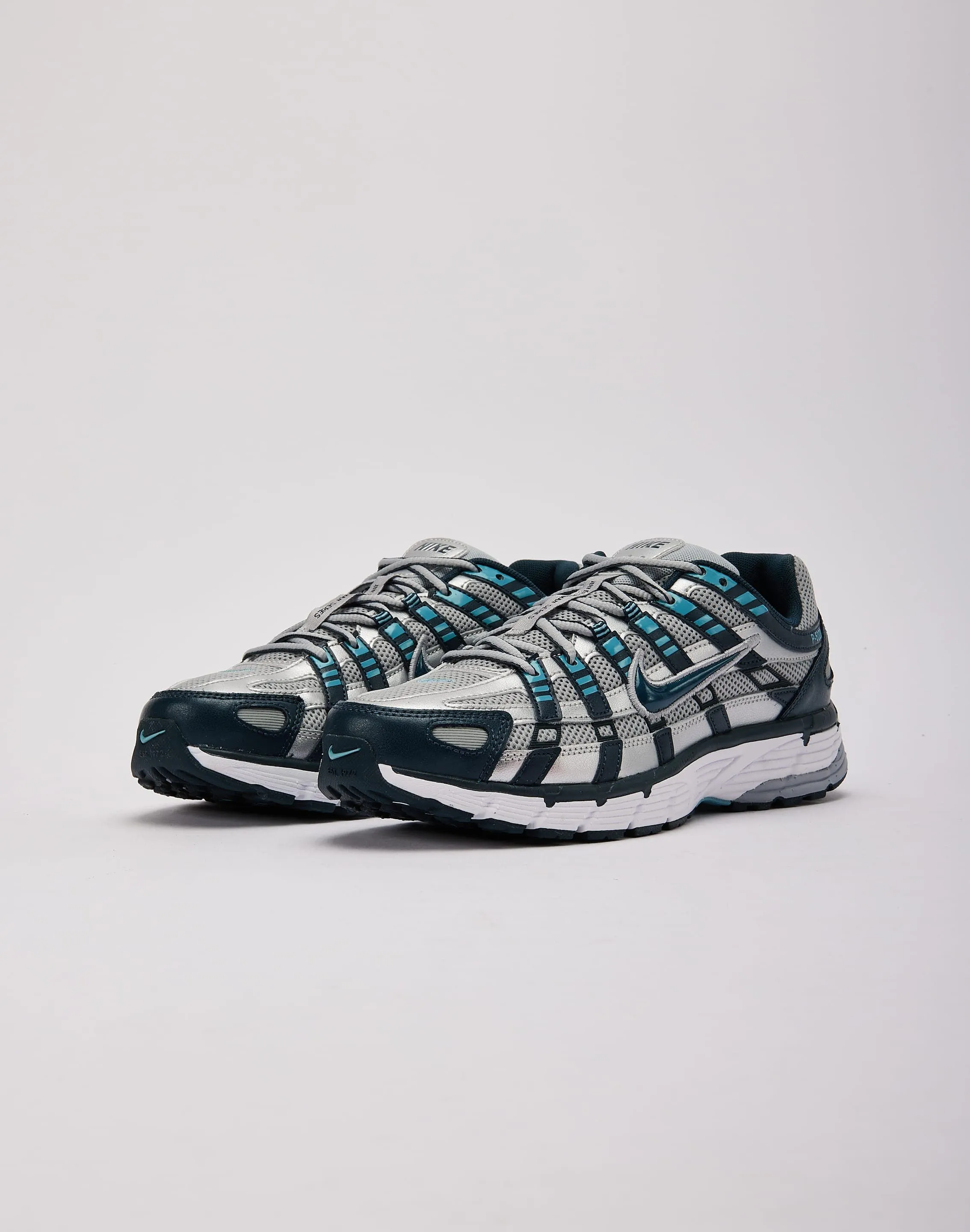 Nike P-6000 Padded Comfort Tongue