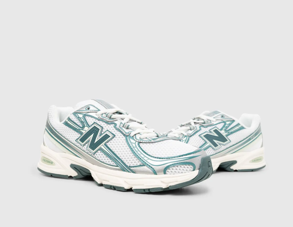 New Balance U740 New Spruce White / Marsh Green FlatSole