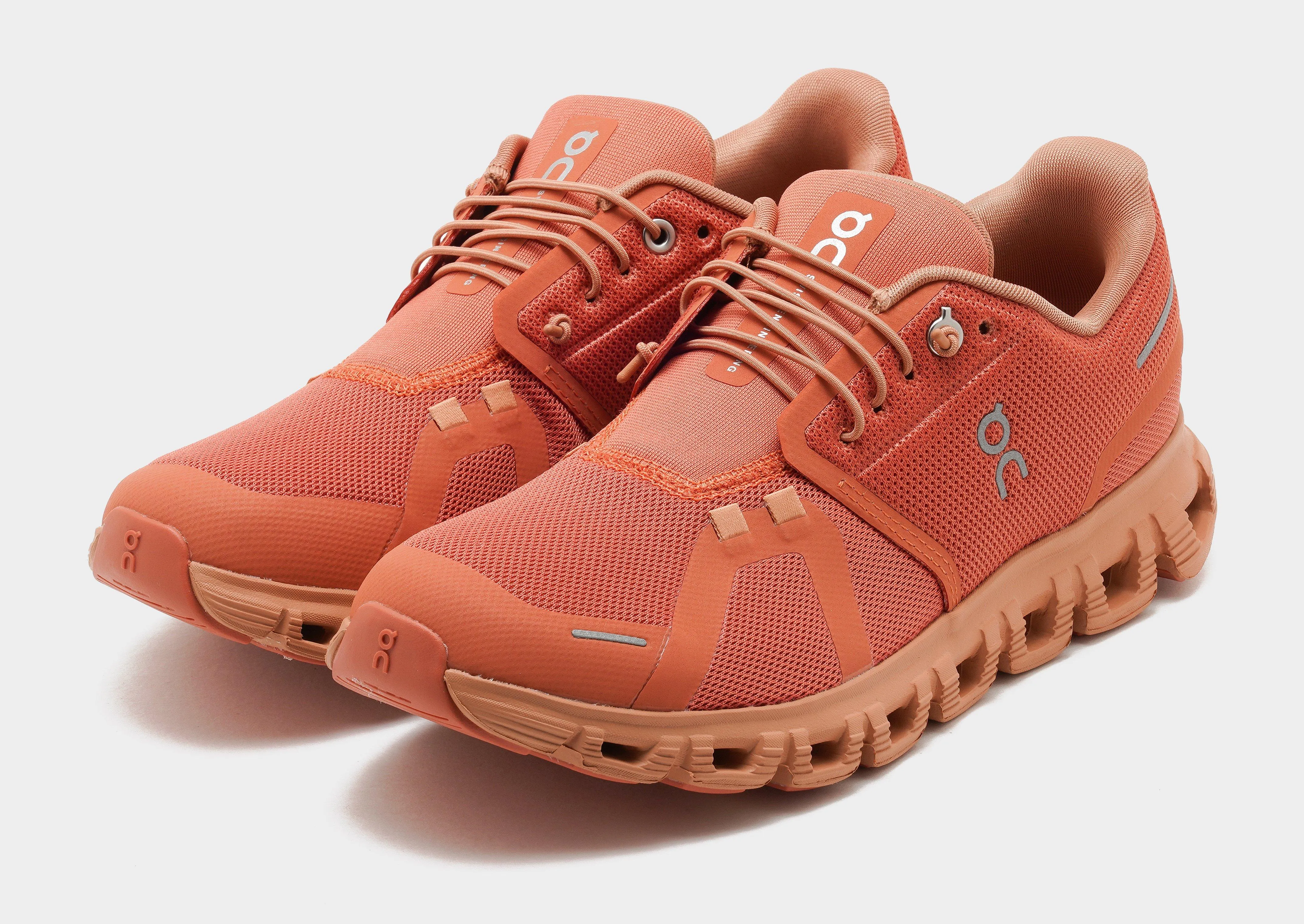 Commuter Friendly Asymmetric Lacing System Cloud 6 Women's