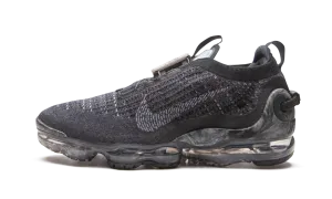 AIR VAPORMAX 2020 FLYKNIT non - branded amateur runners