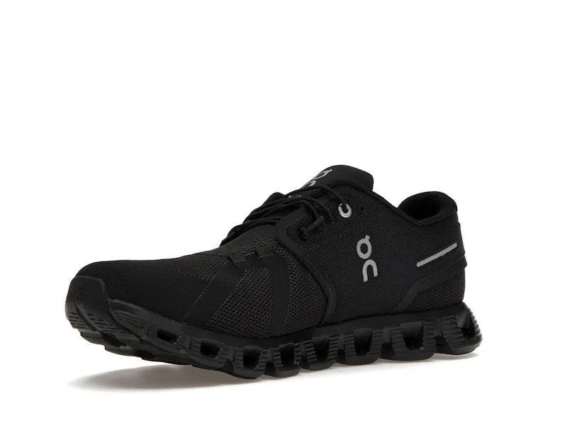 On Running Cloud 5 All Black Supportive grip Smooth Surface