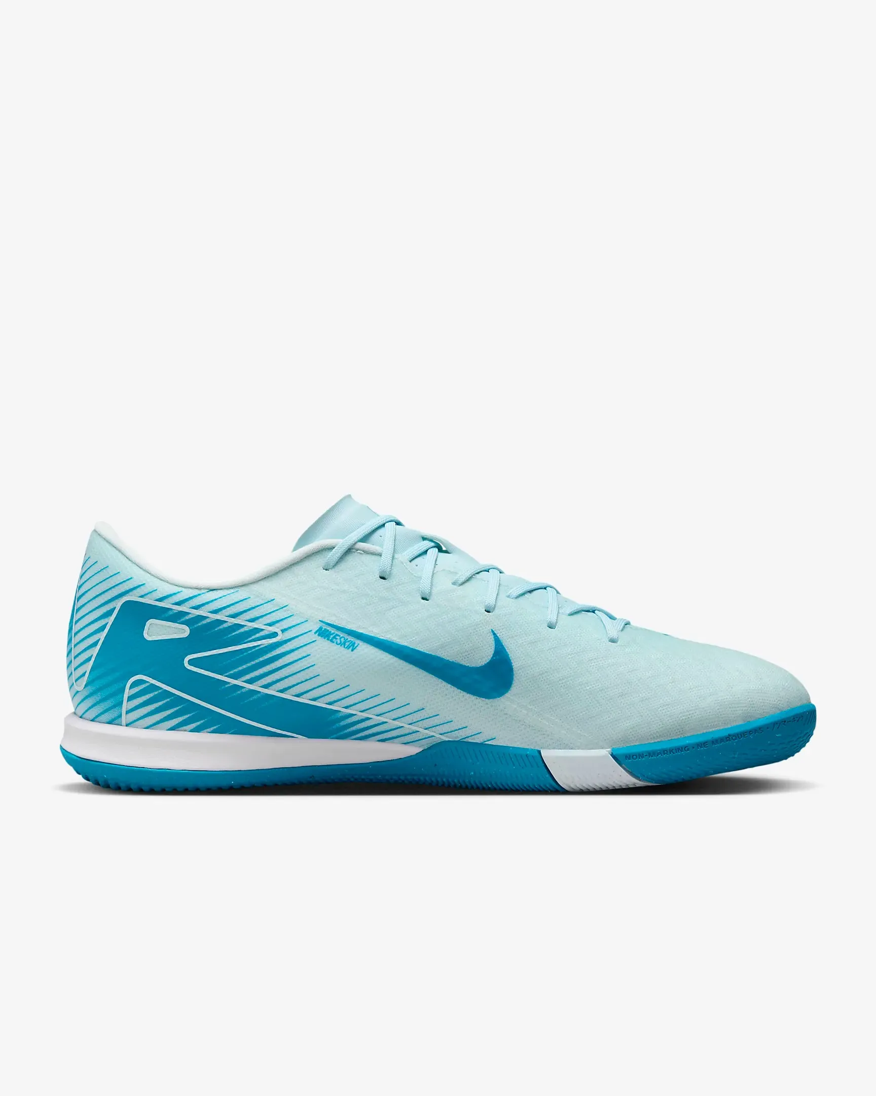 Lightweight Design Marathon Fit MERCURIAL VAPOR 16 ACADEMY IC