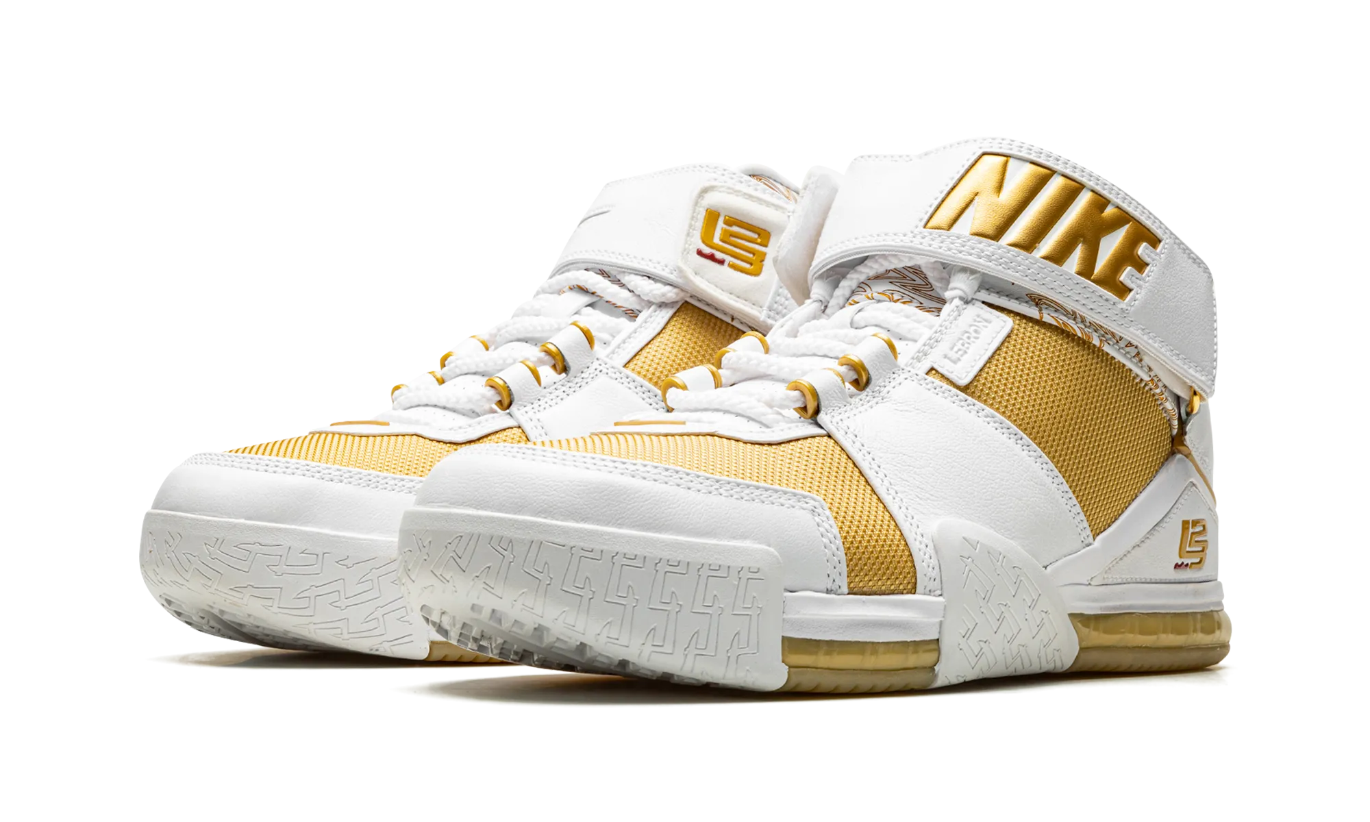 LeBron 2 "Maccabi Tel Aviv" Responsive Cushion Torsion Control System