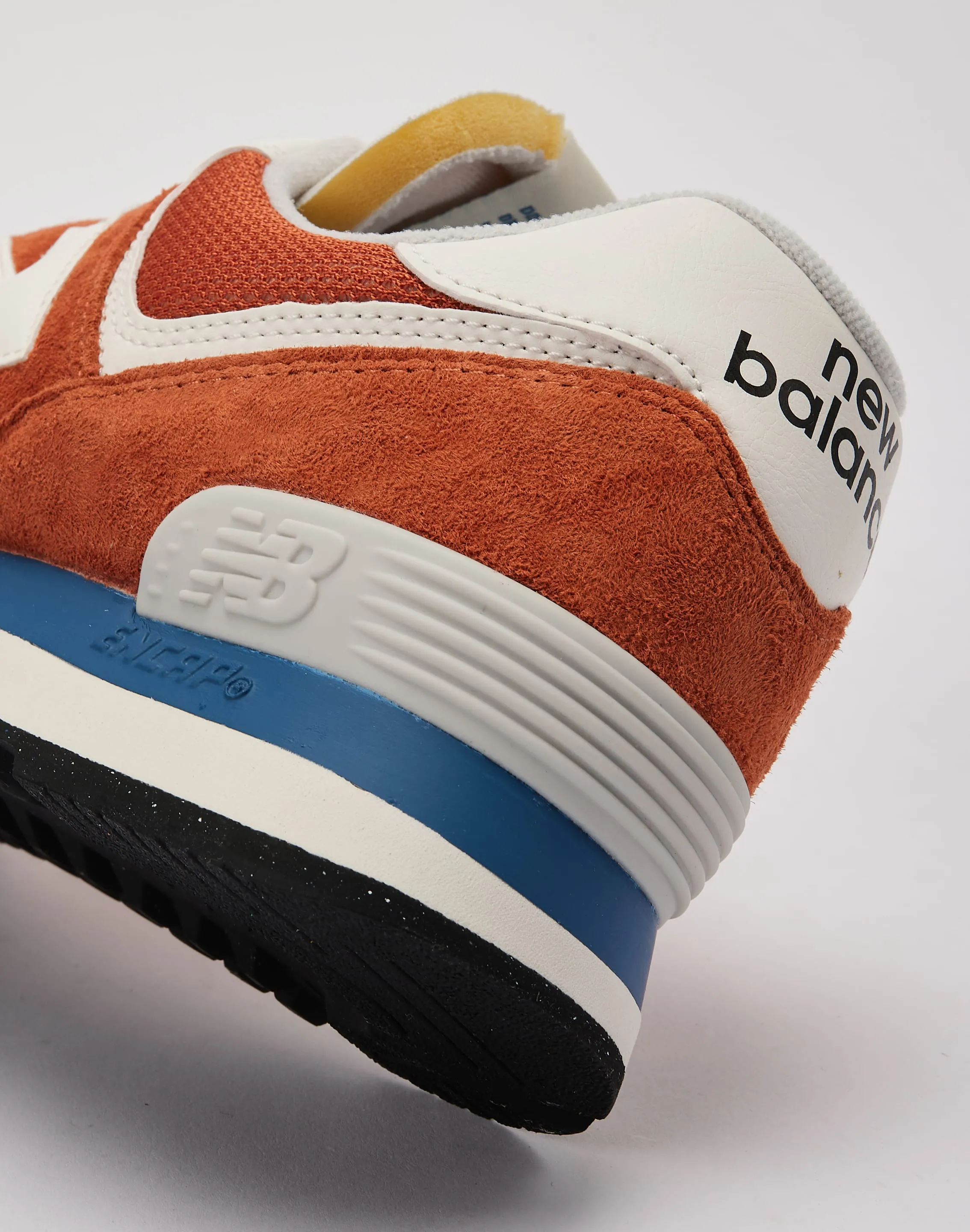 Leather Touch New Balance 574