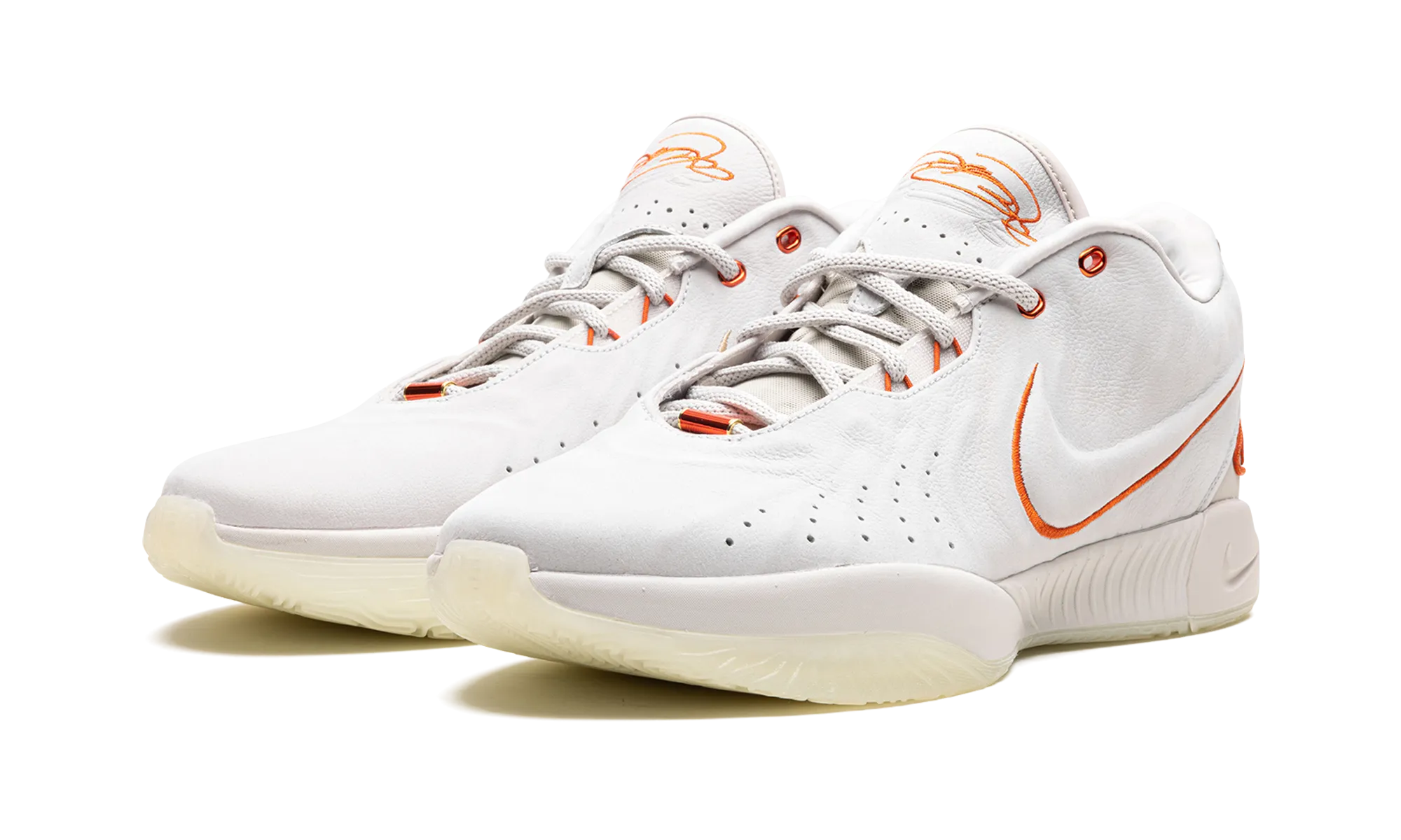 LeBron 21 "Akoya" Enhanced Lateral Stability