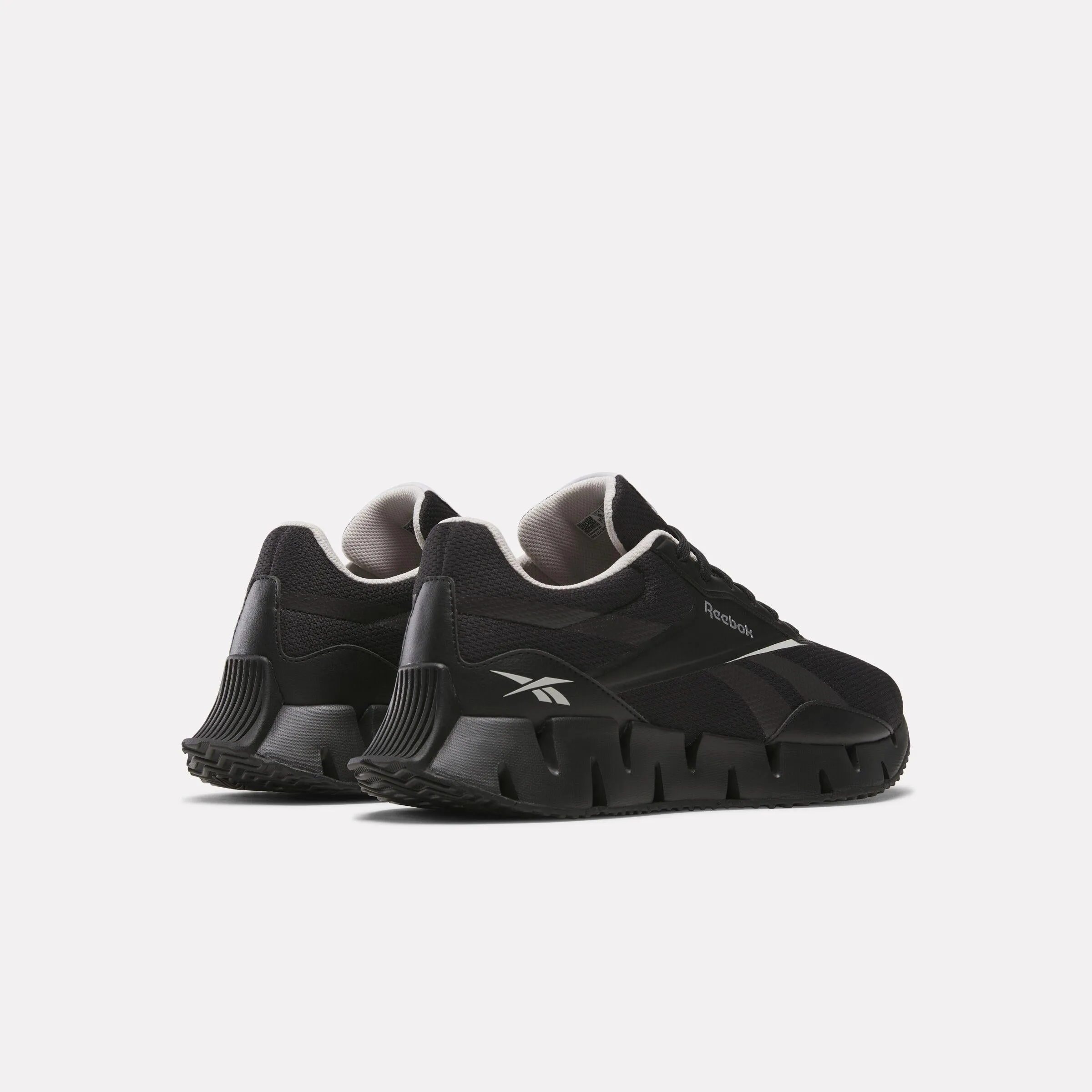 Reebok Footwear Men Zig Dynamica STR Shoes BLACK/WASHEDBLACK/MISTGREY All - ability running for a better life