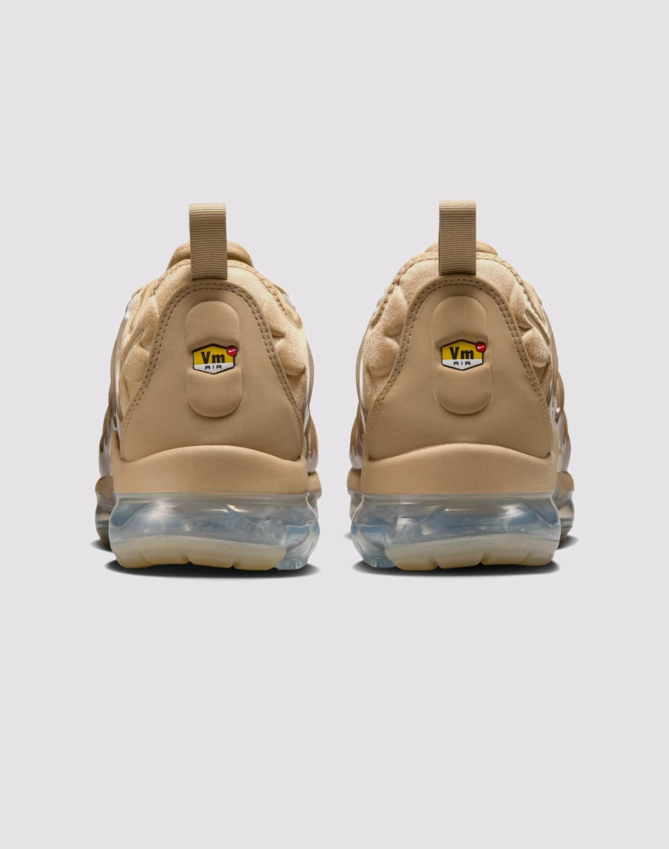 photo shoot Nike Air VaporMax Plus
