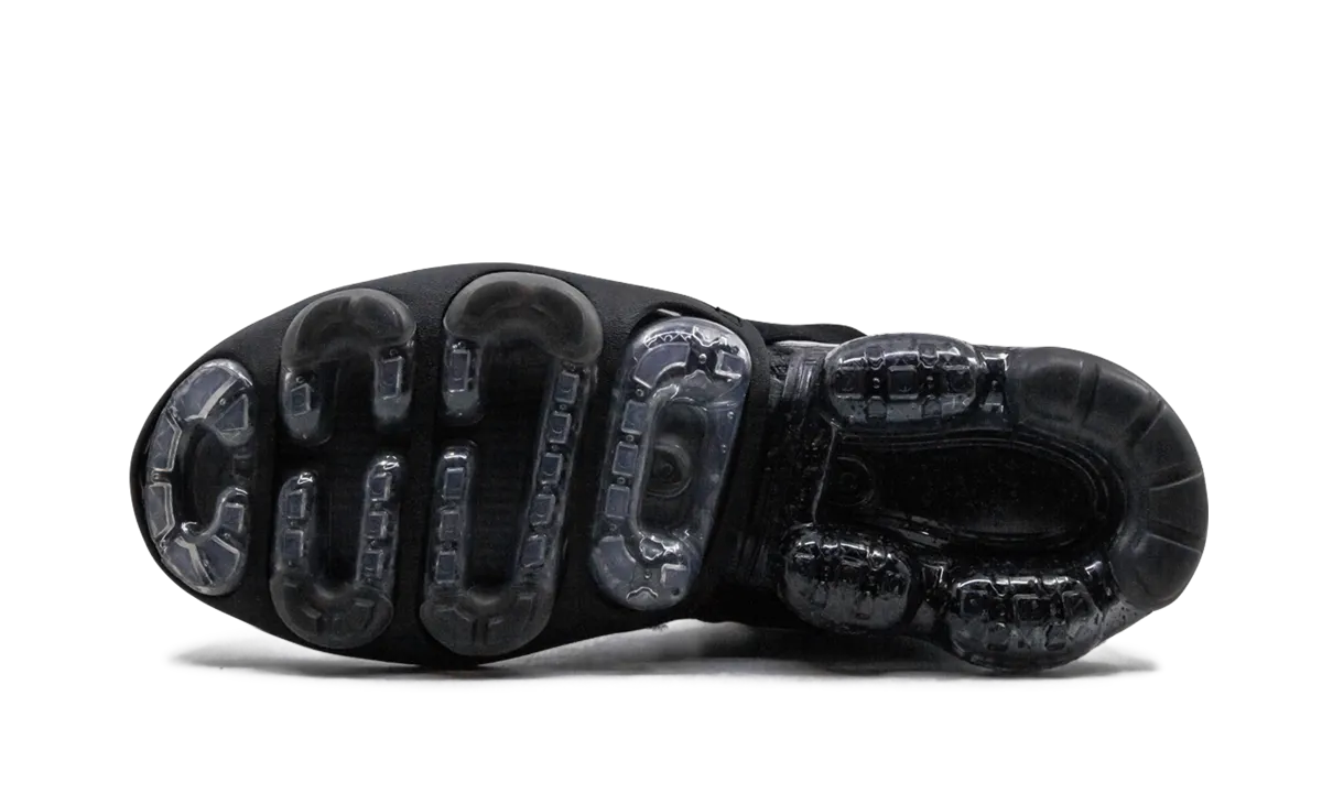 running in a park shoes Activity tracking Air Vapormax FK Gator ISPA