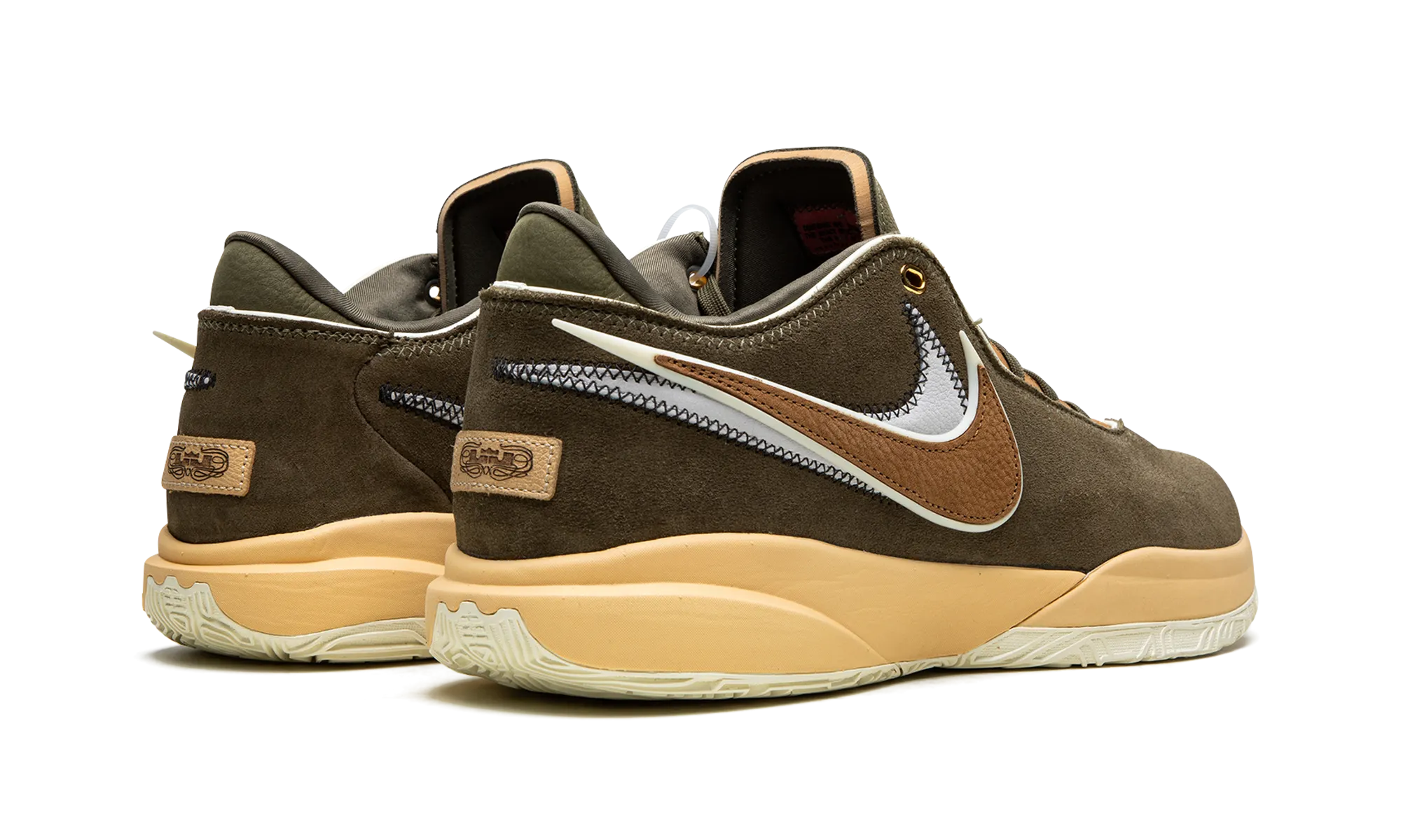 Durable outsole grip LeBron 20 "Olive Suede"